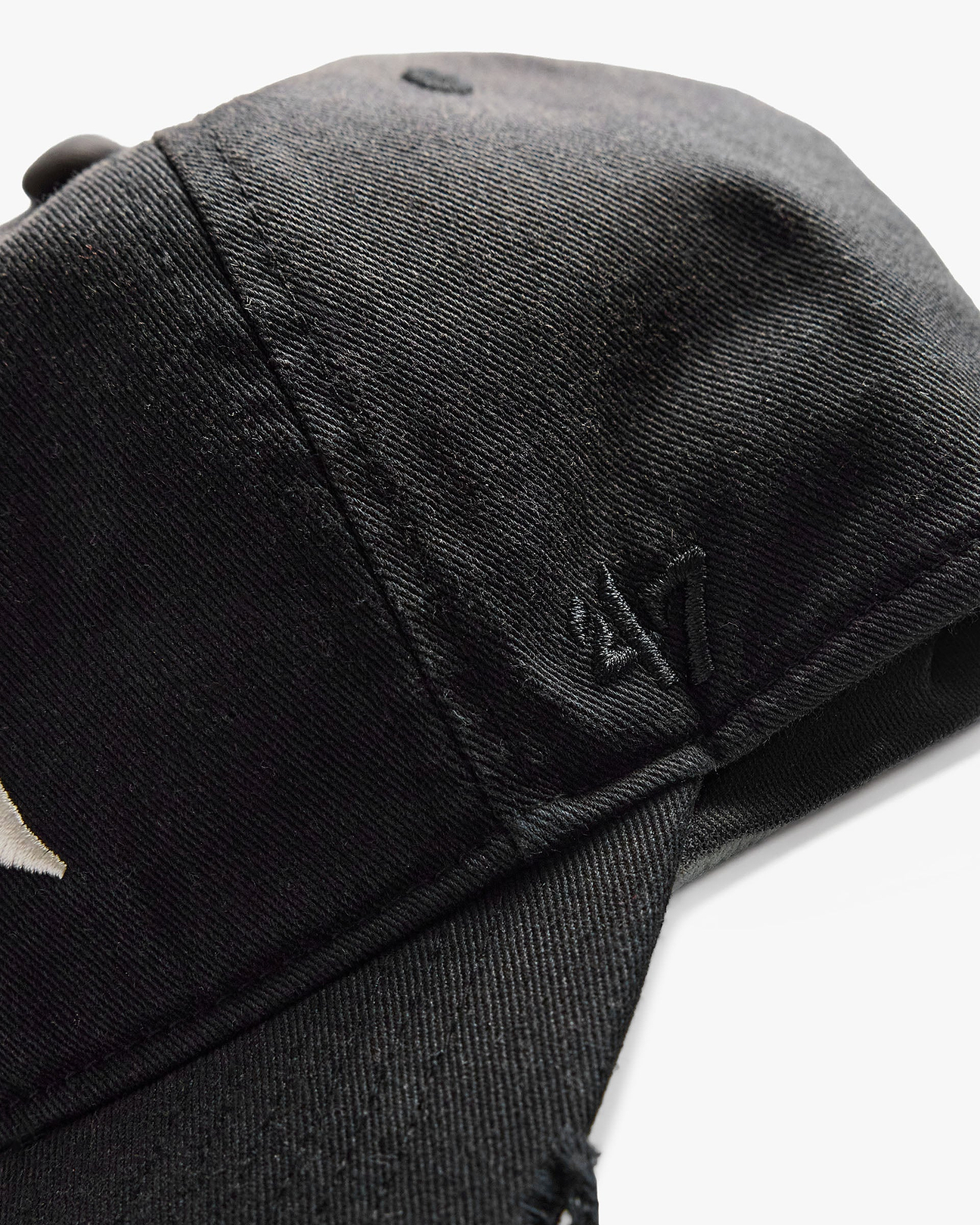 Viper Room Cap Jet Black | Snapback | REPRESENT