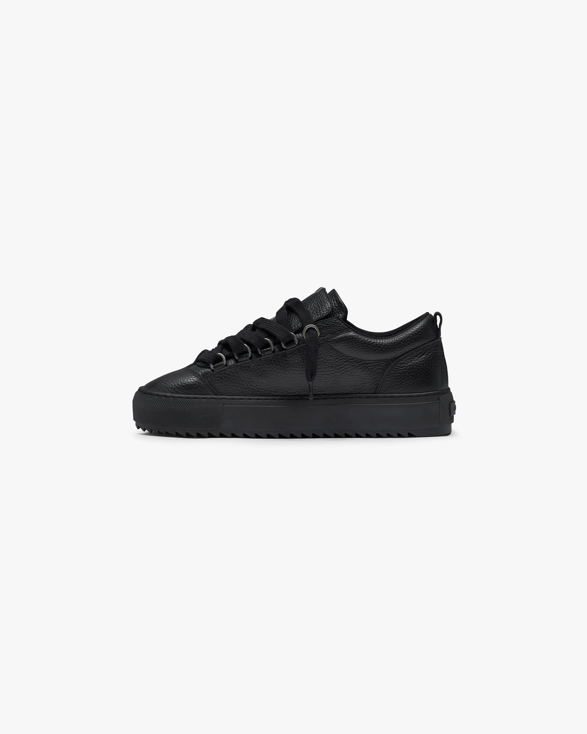 Alpha Trek - Jet Black