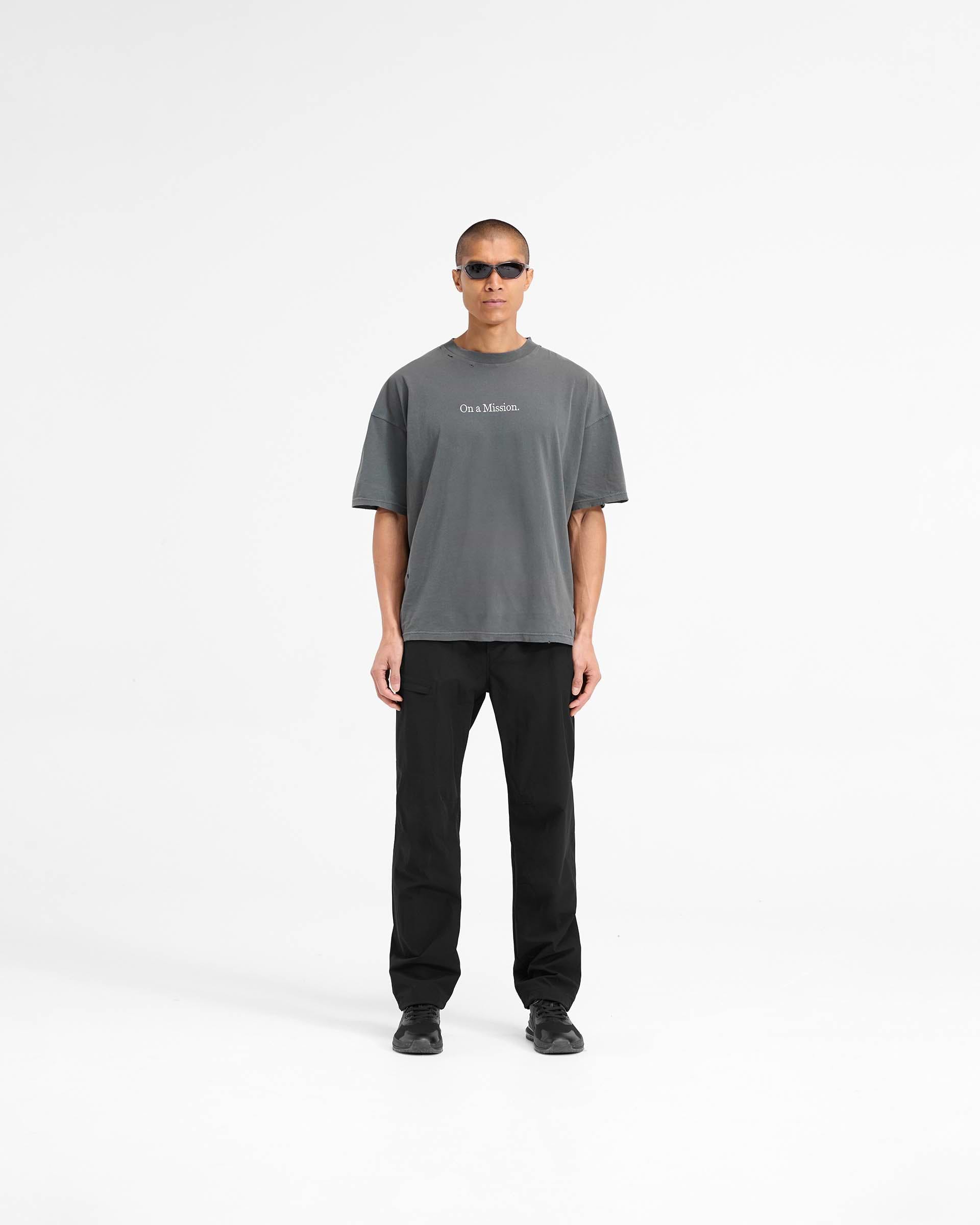 247 On A Mission Oversized T-Shirt - Noir vieilli