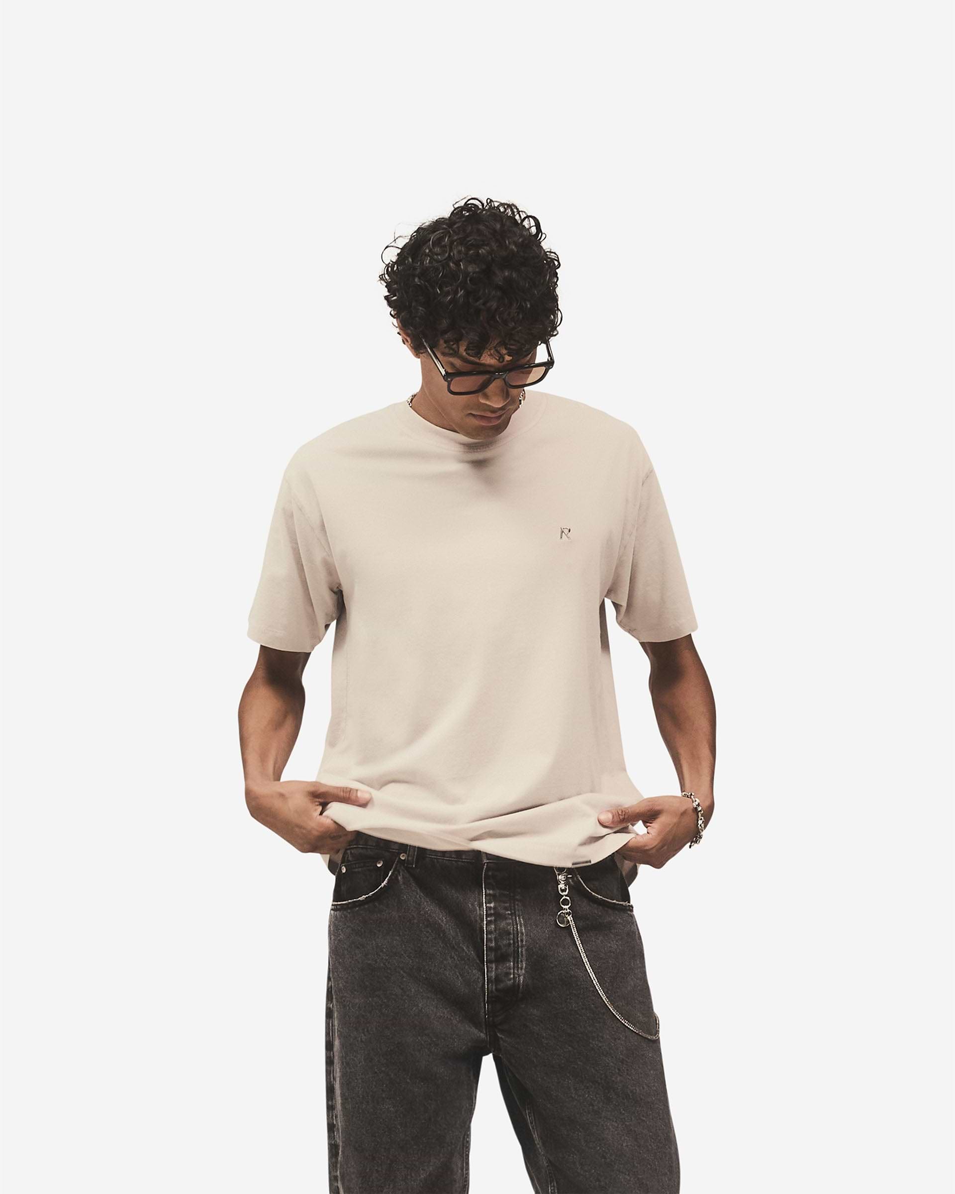 Metal Initial R T-Shirt - Concrete