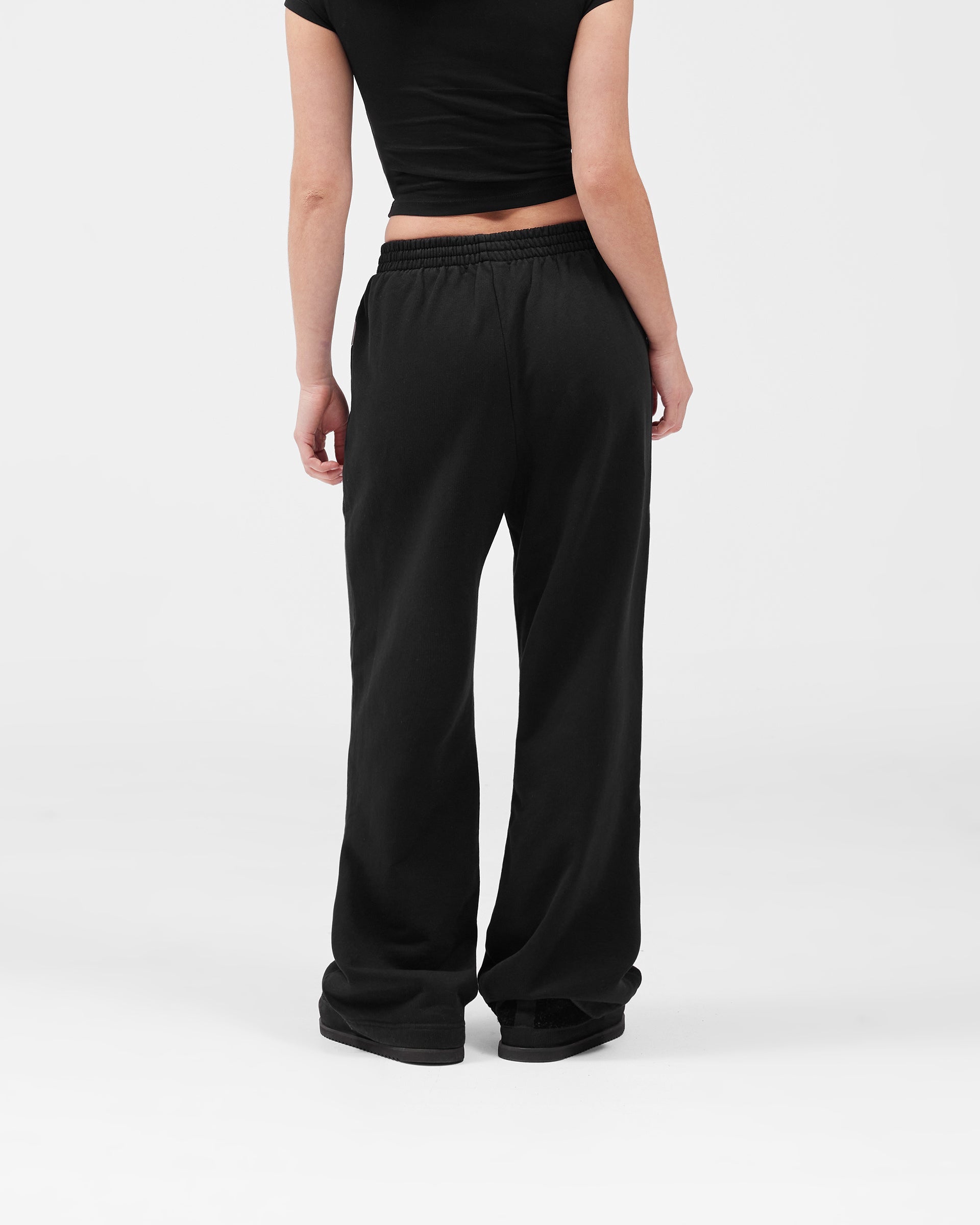 EngLAnd Sweatpant - Jet Black