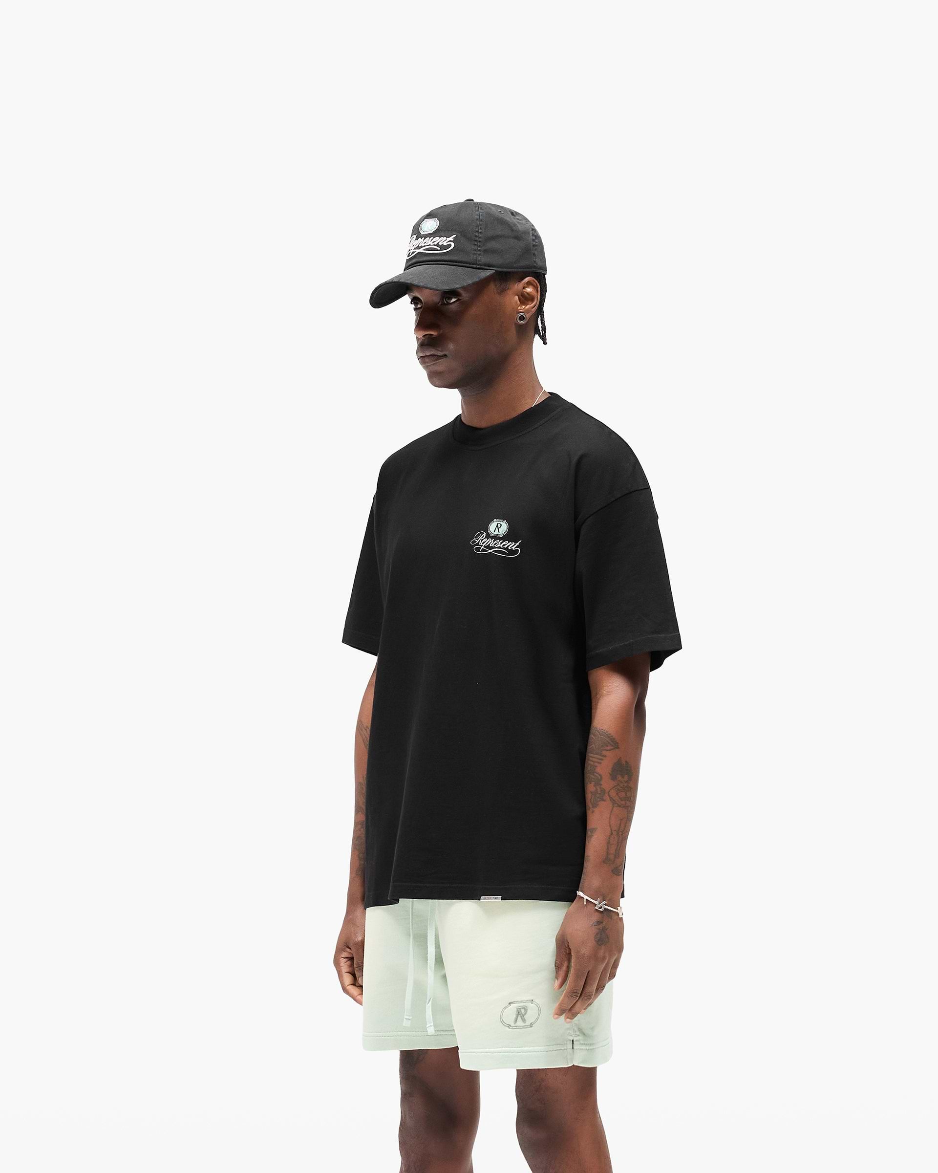 Grand Vintage Hand Drawn T-Shirt - Tiefschwarz