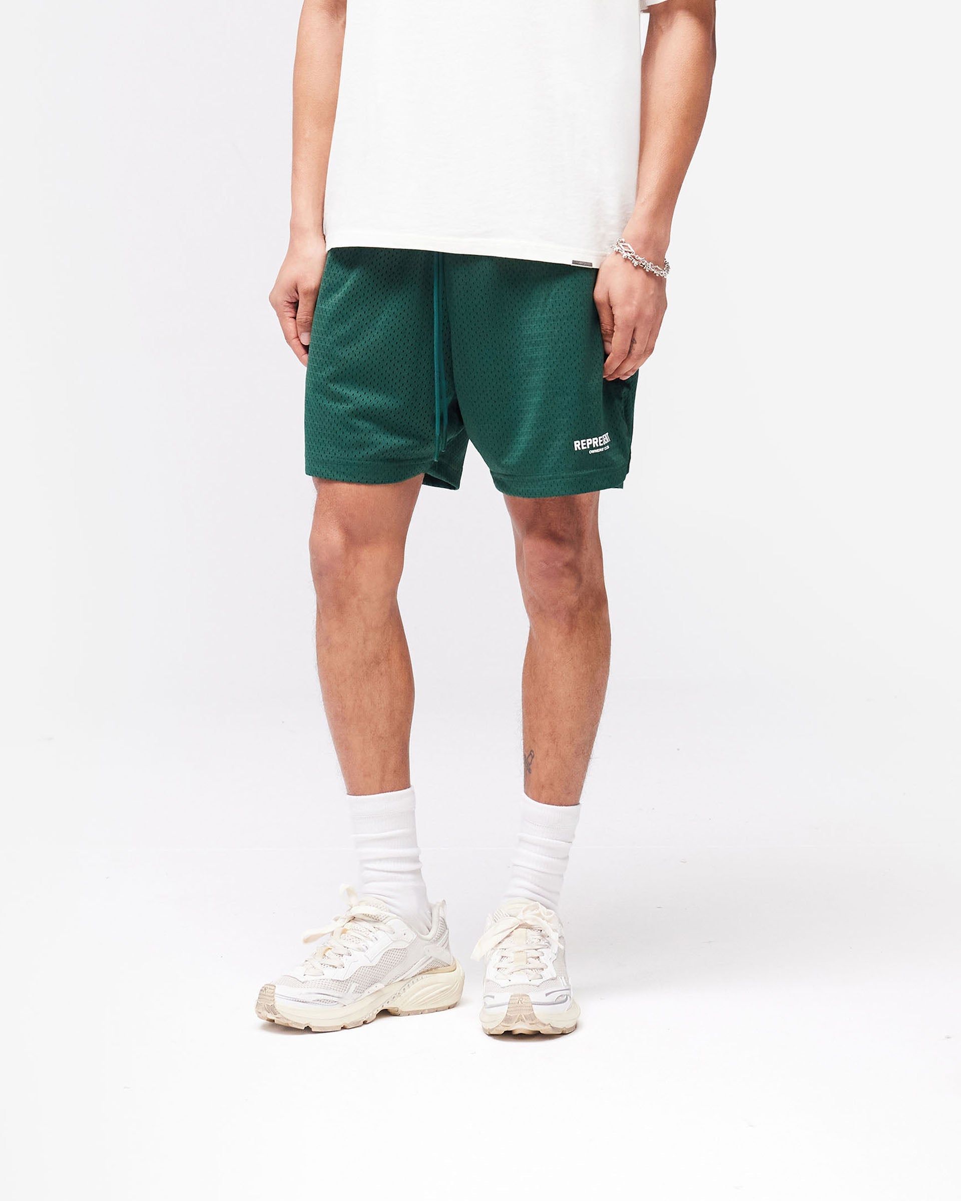 Represent Owners Club Mesh Shorts - Renngrün