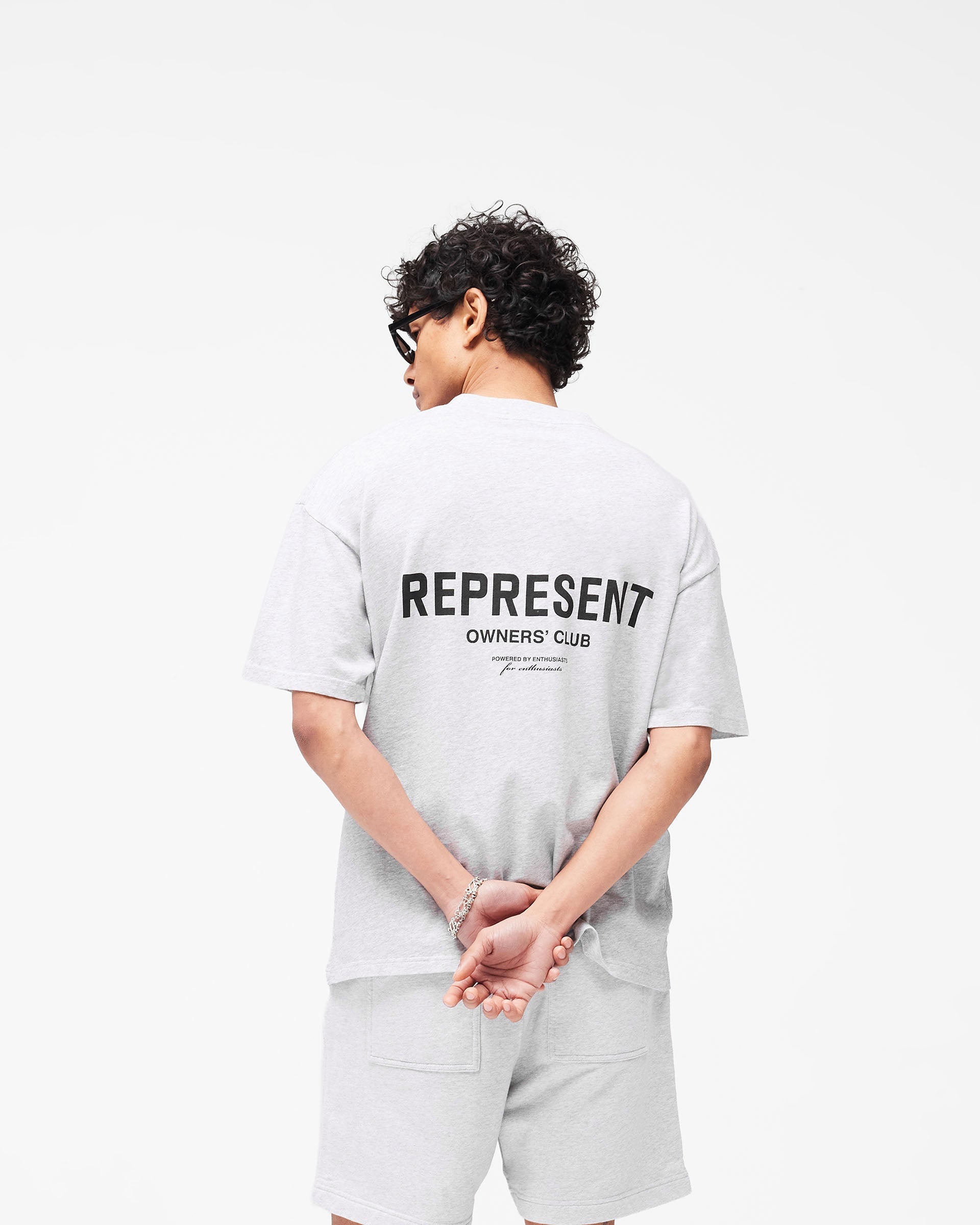 Represent Owners Club T-Shirt - Gris Ceniza