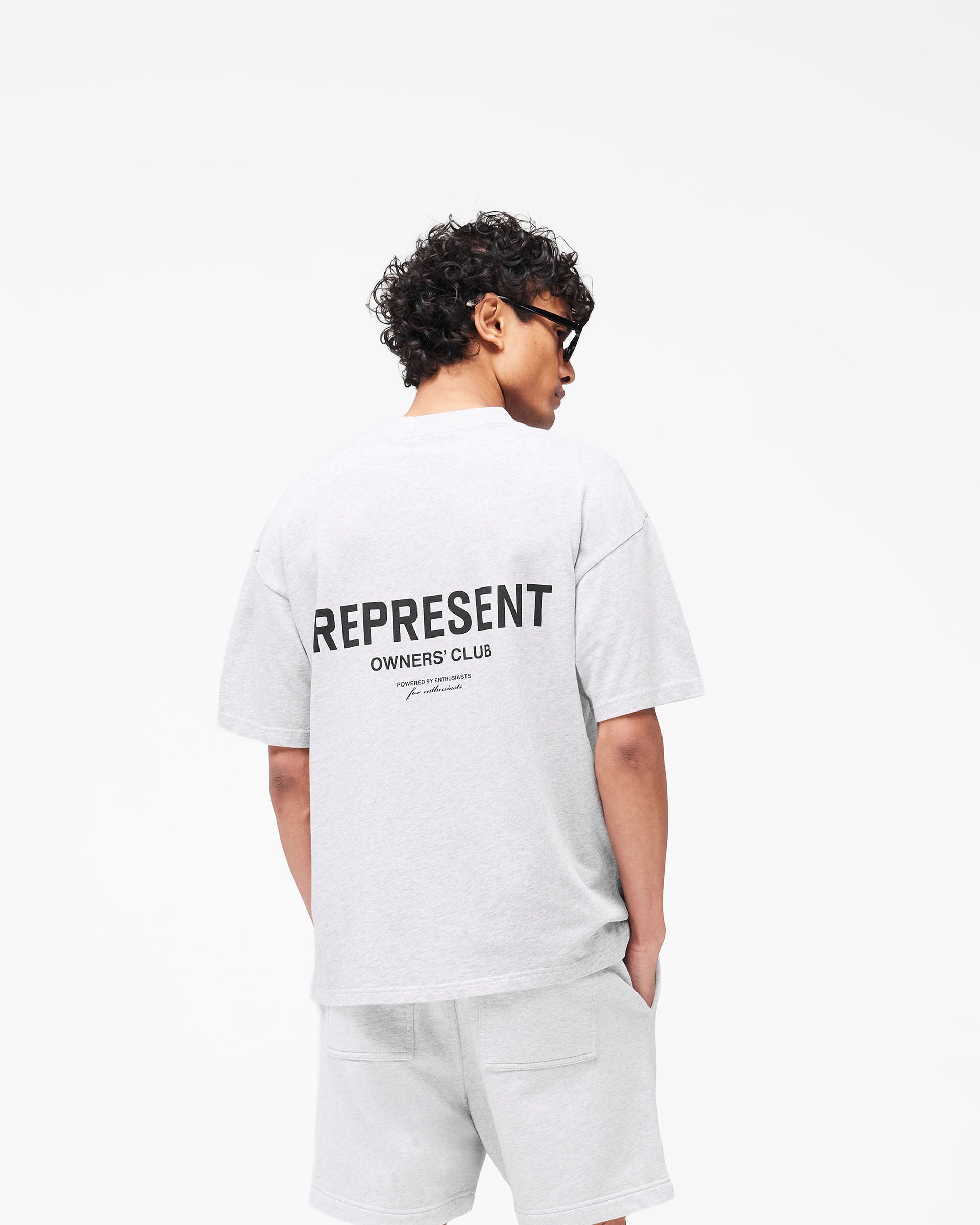 Represent Owners Club T-Shirt - Gris Ceniza