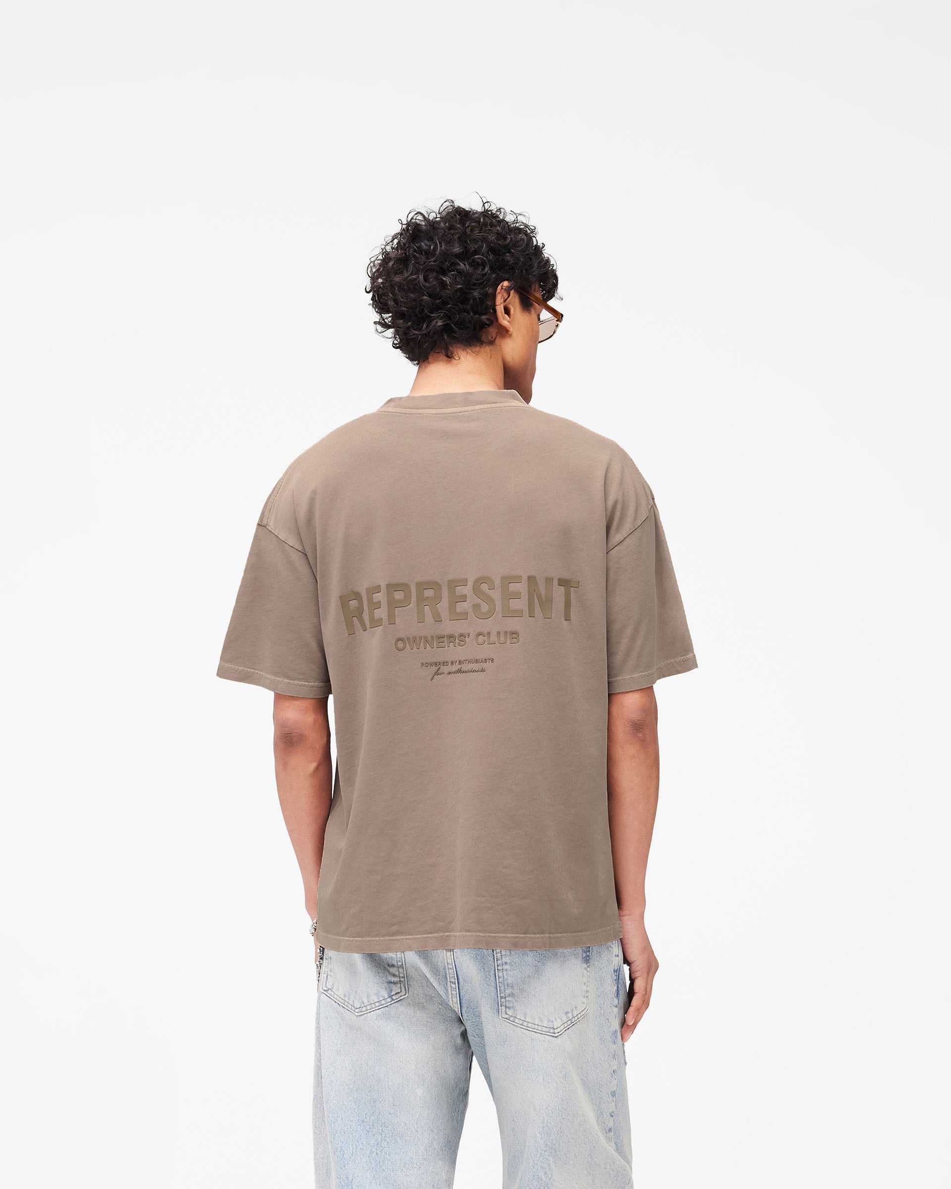 Represent Owners Club T-Shirt - Champiñón