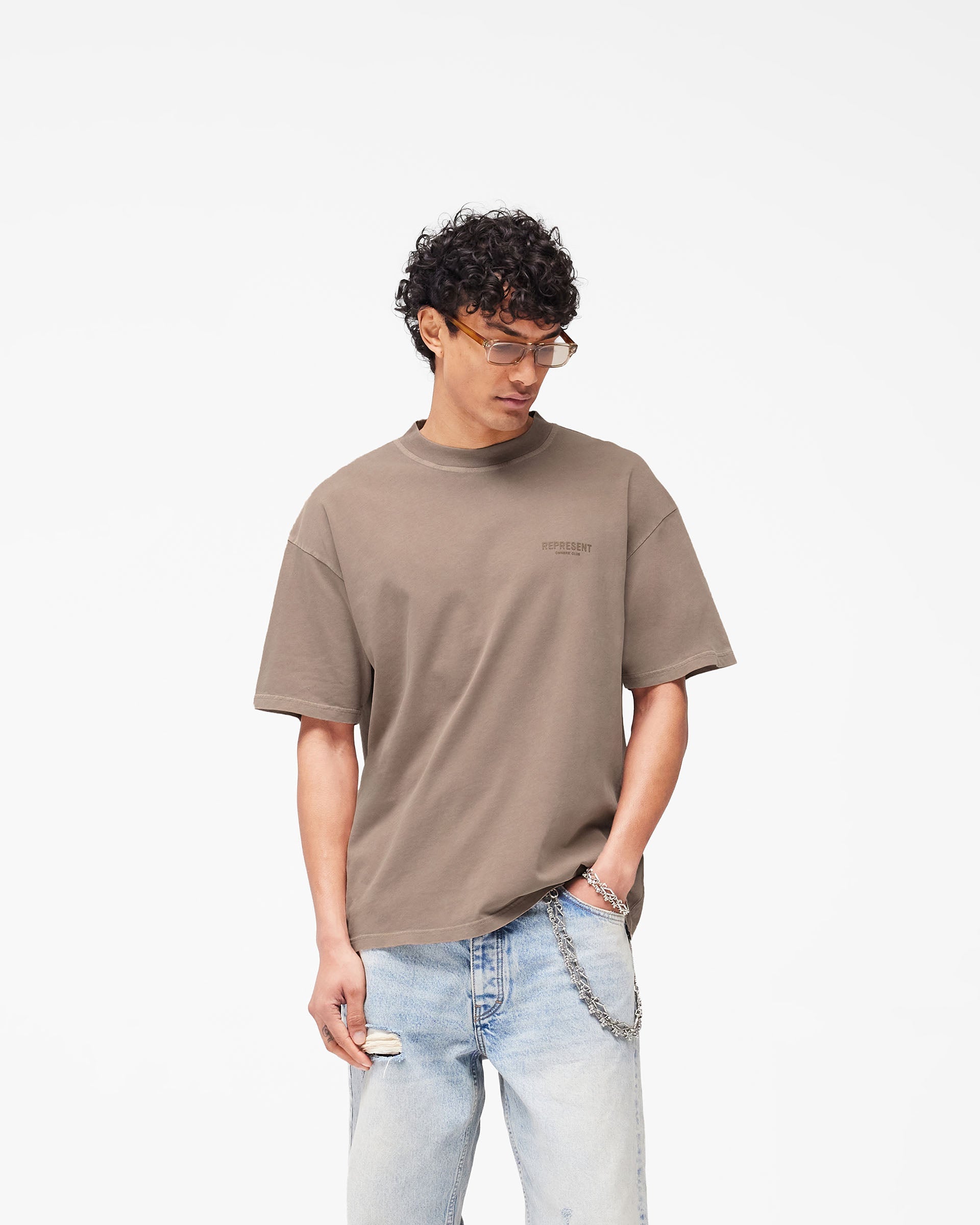 Represent Owners Club T-Shirt - Champiñón