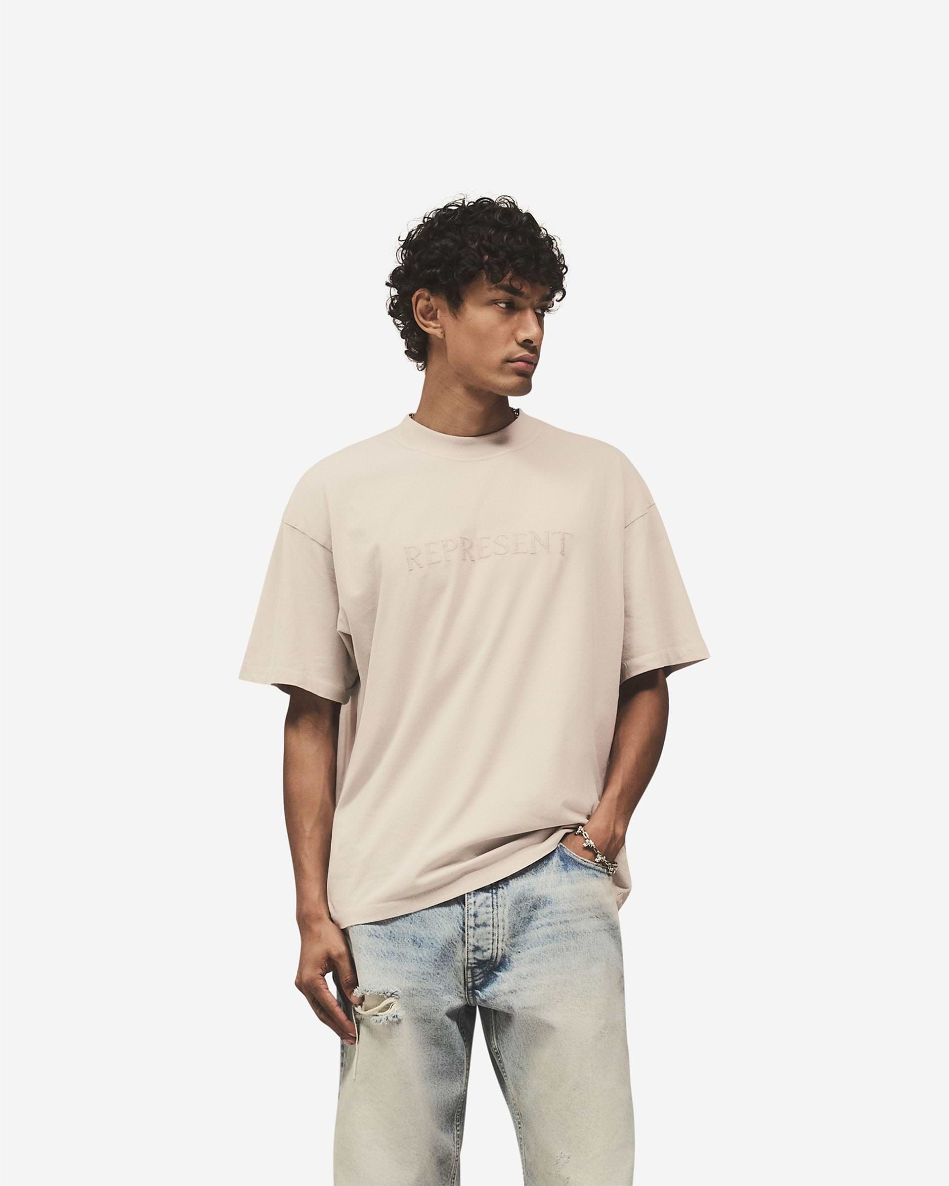 Embroidered Serif Logo T-Shirt - Beton