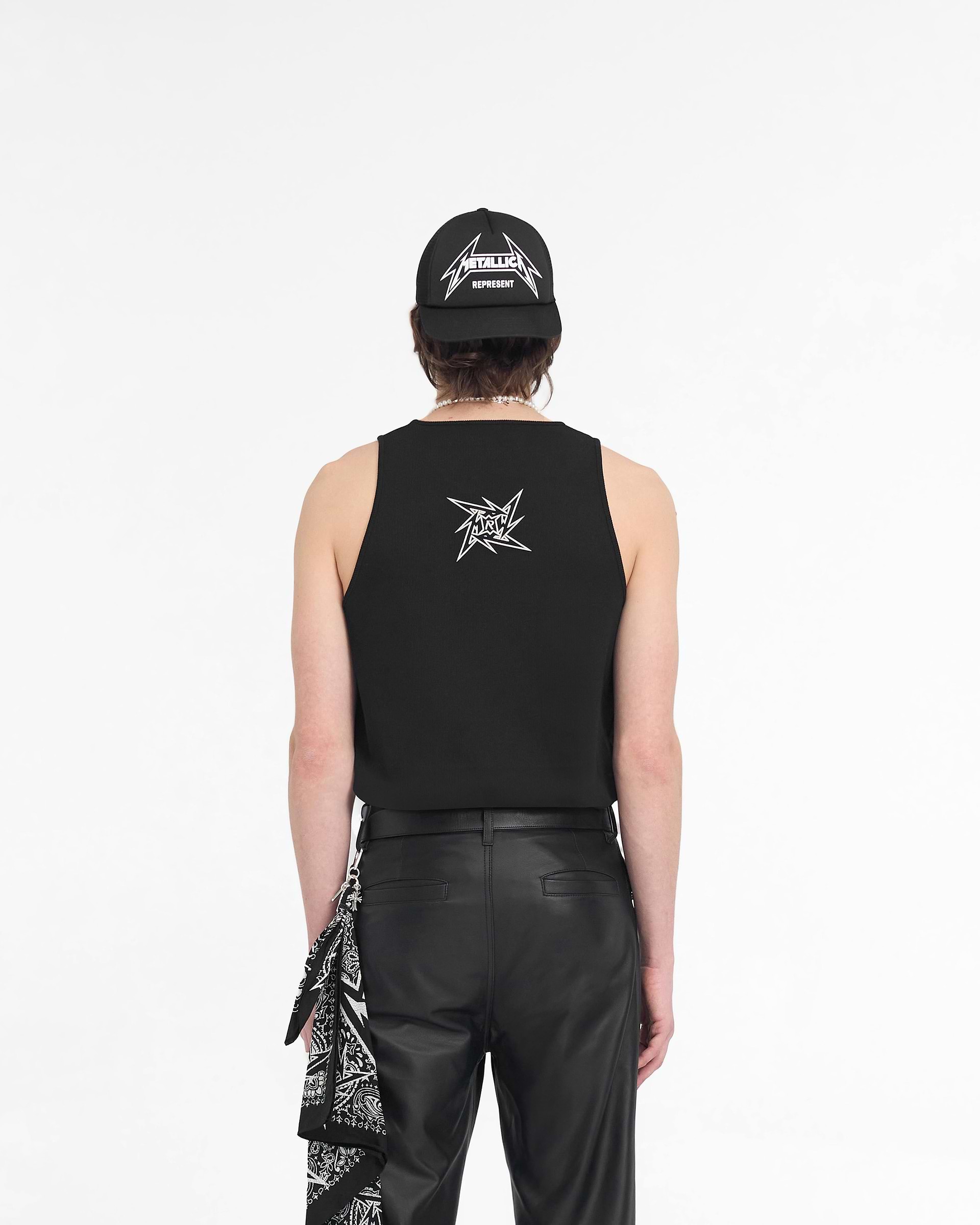 Represent X Metallica Local Crew Vest - Negro