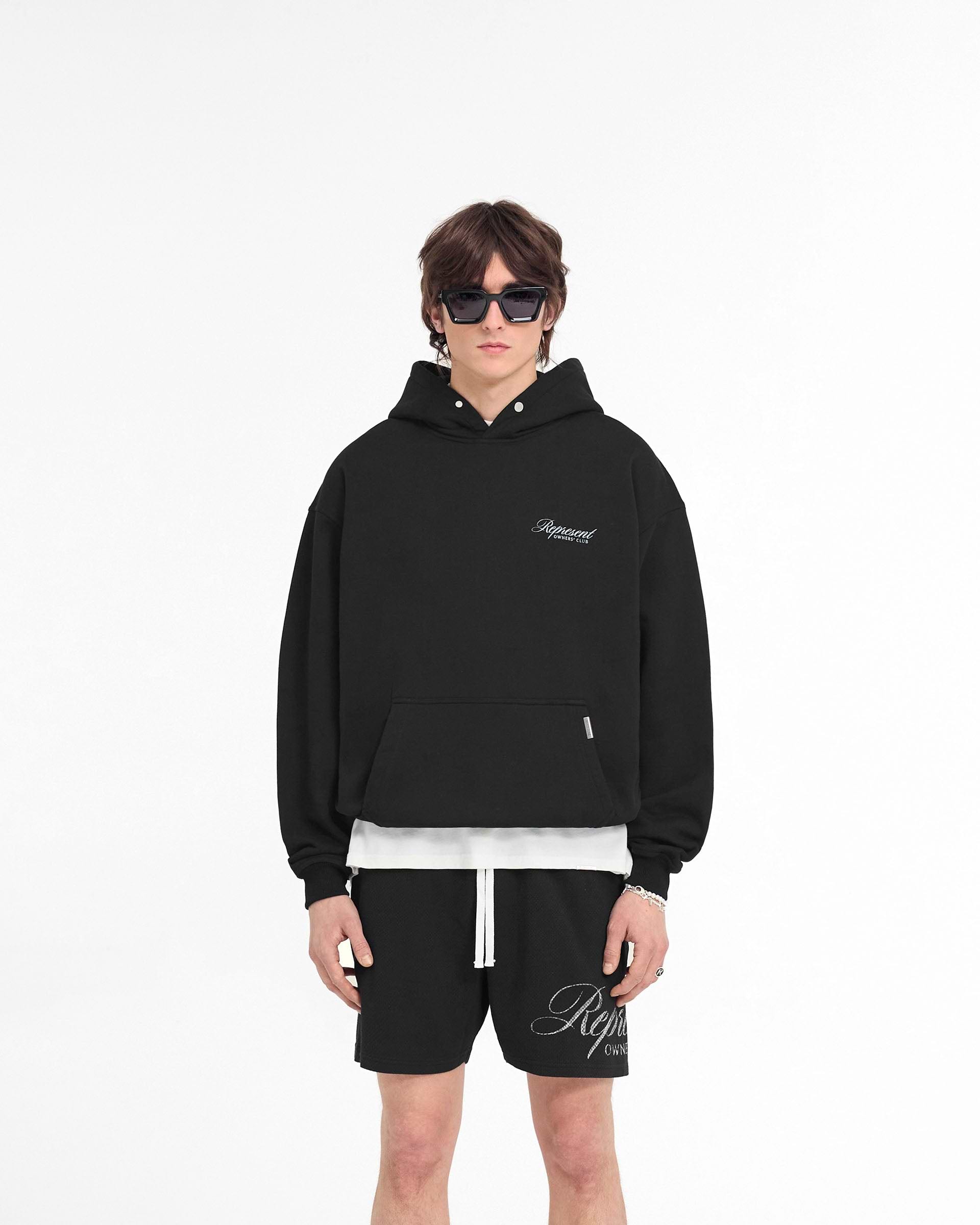 Represent Owners Club Script Hoodie - Negro