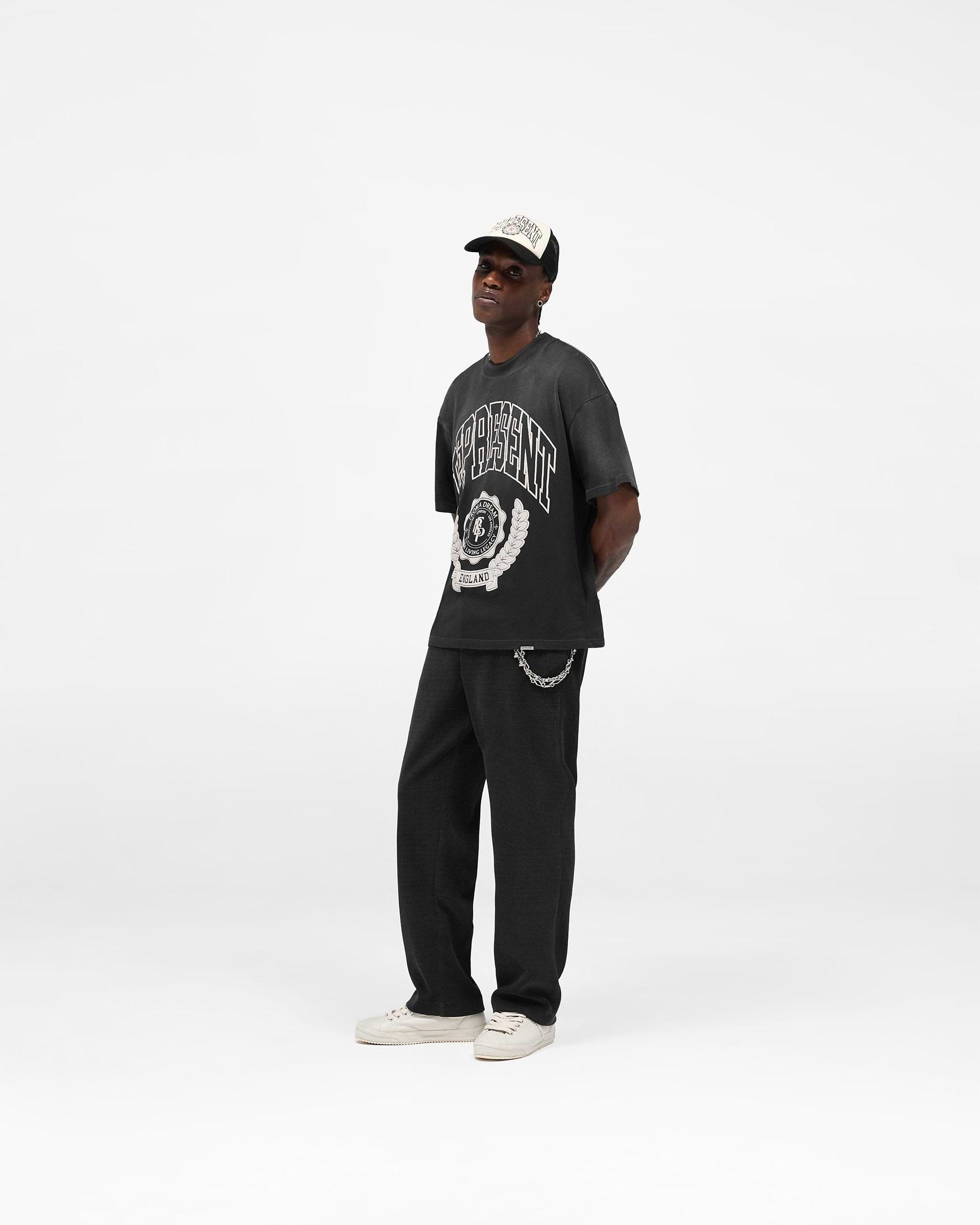 Legacy Crest T-Shirt - Stained Black