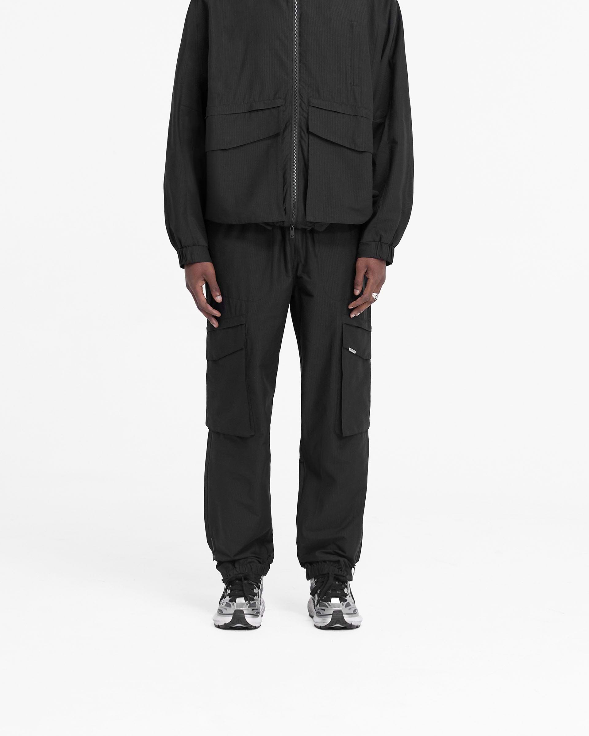 Tech Cargo Pant - Negro Intenso