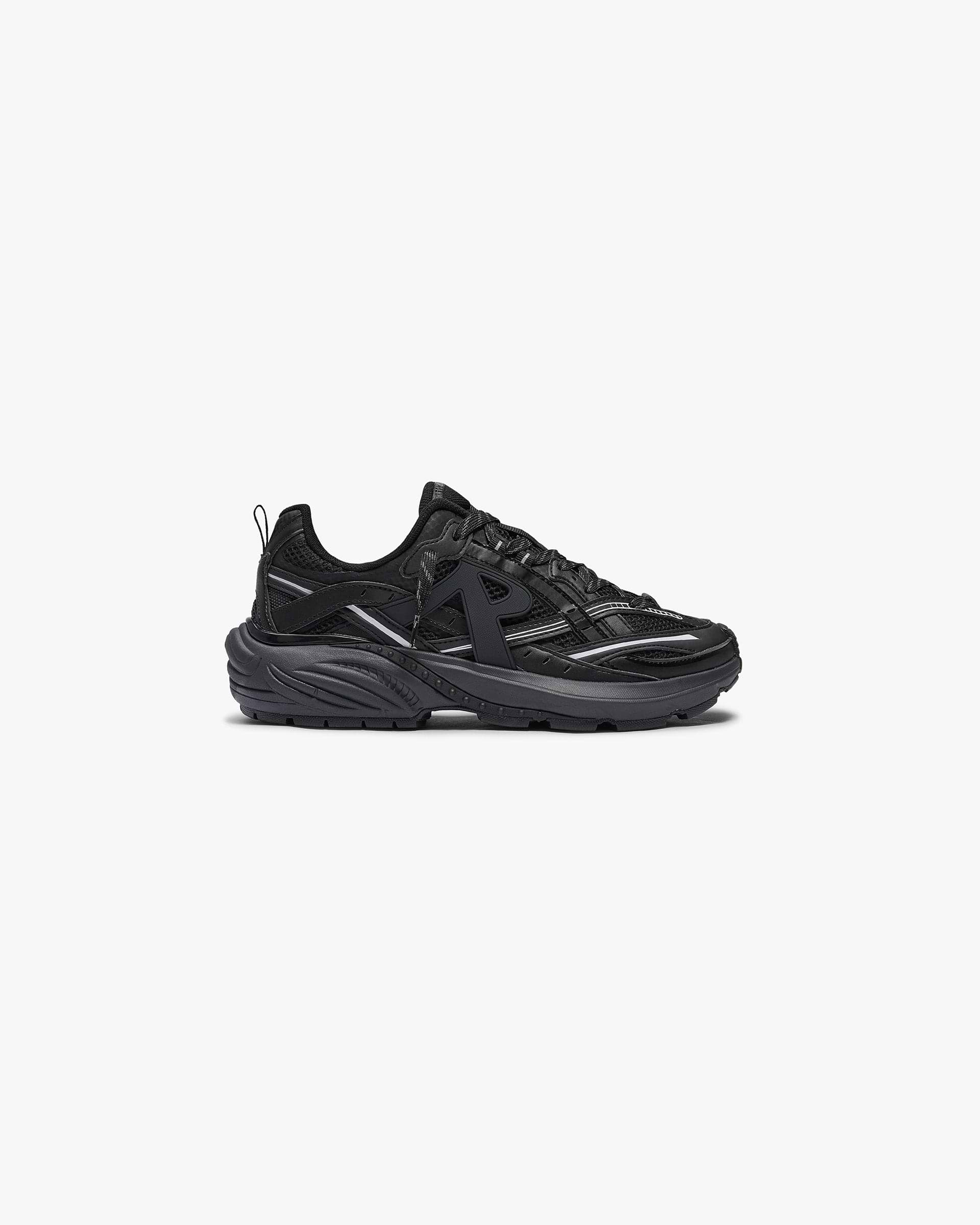 Storm Runner - Triple Black