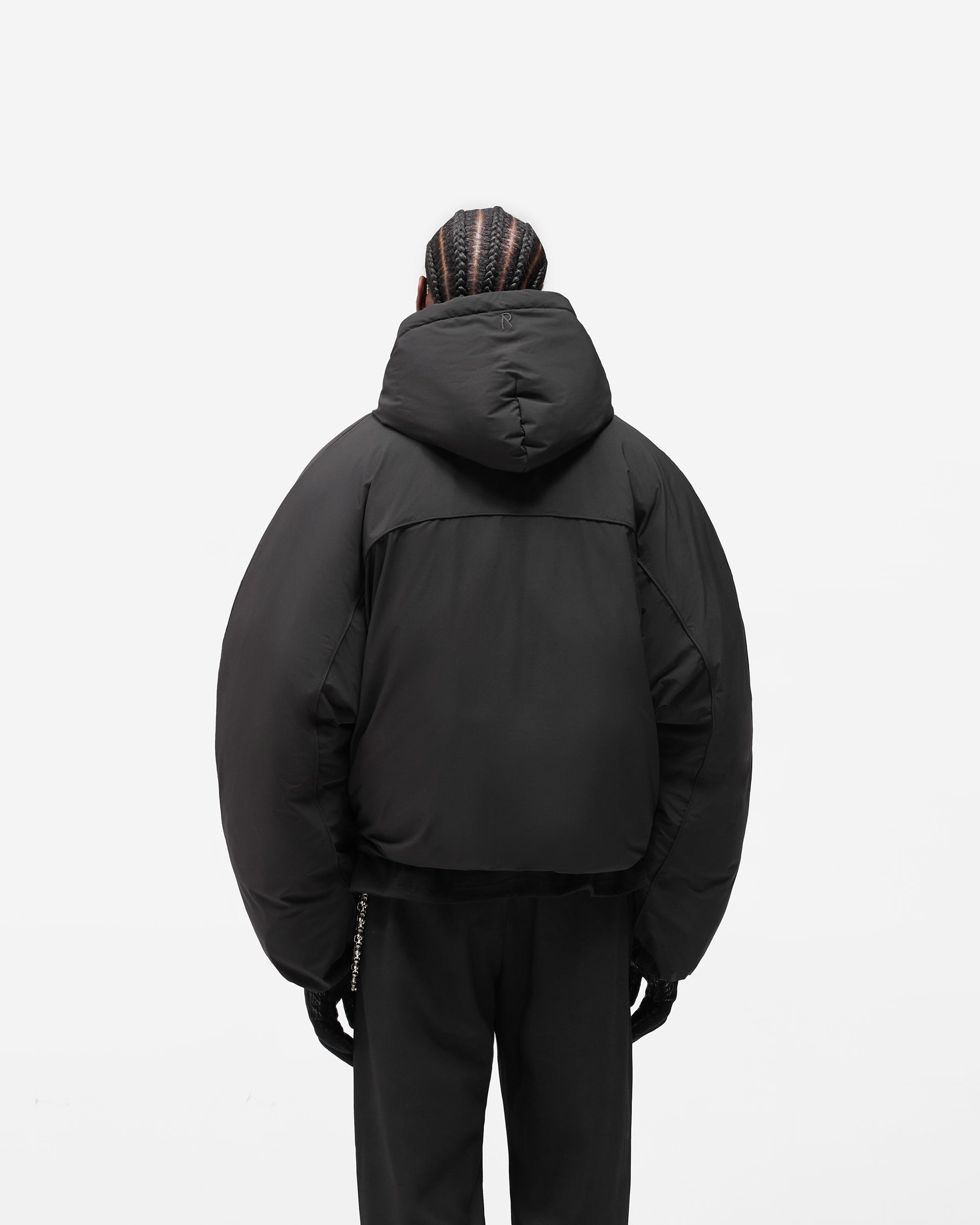 Arch Pullover Puffer - Jet Black