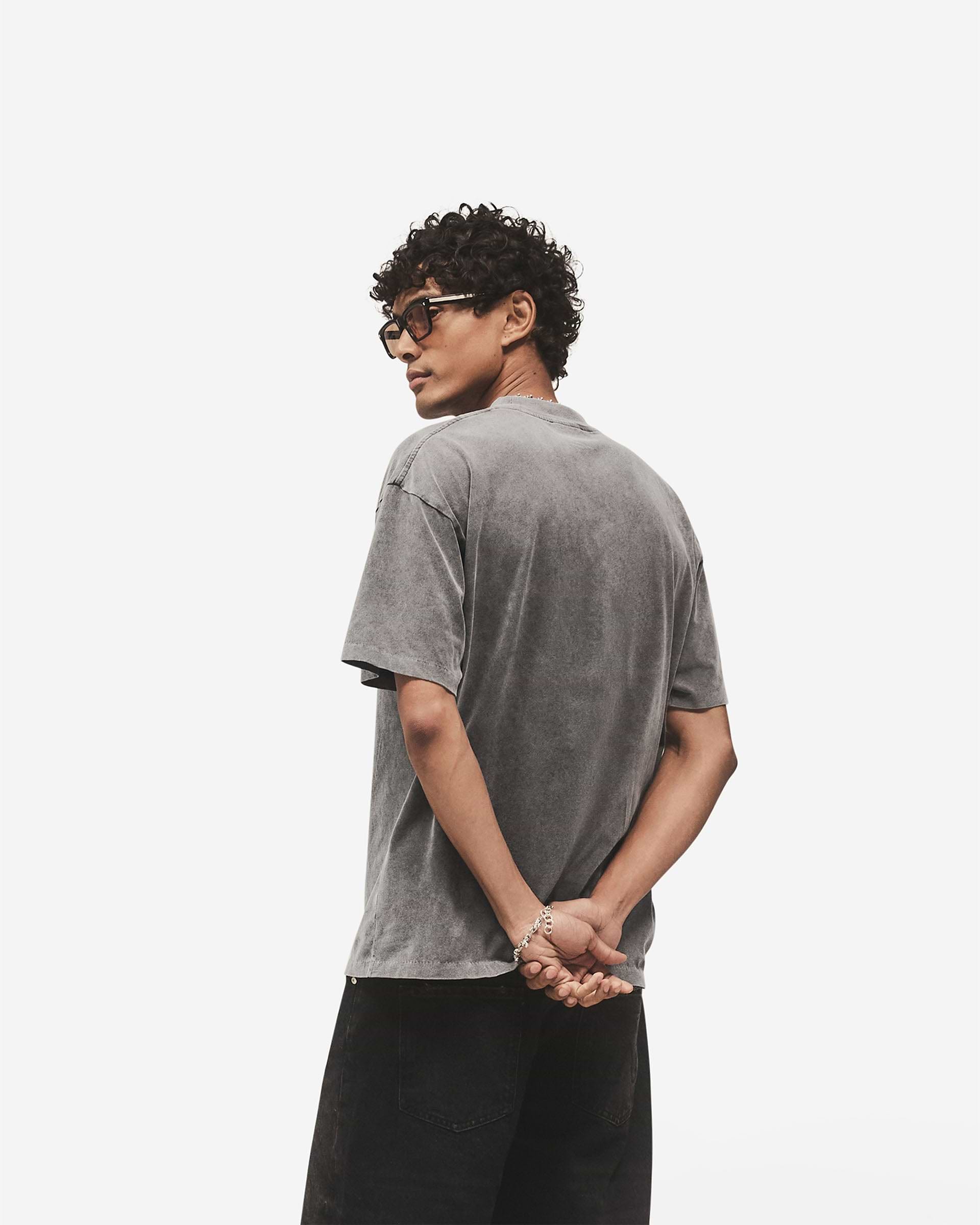 Embroidered Serif Logo T-Shirt - Vintage Grau