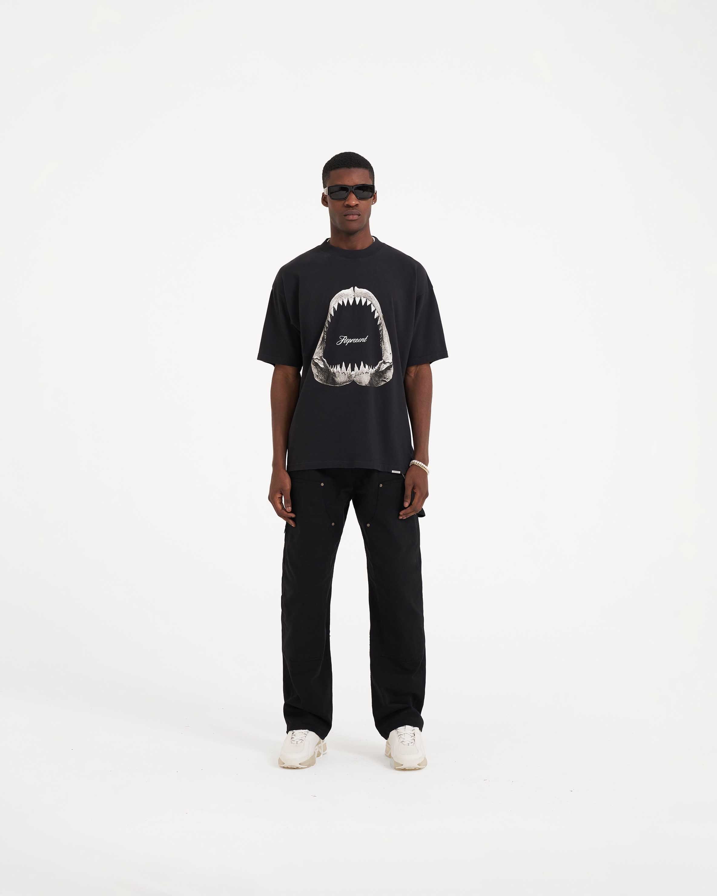 T-Shirt Shark Jaws - Noir Cassé
