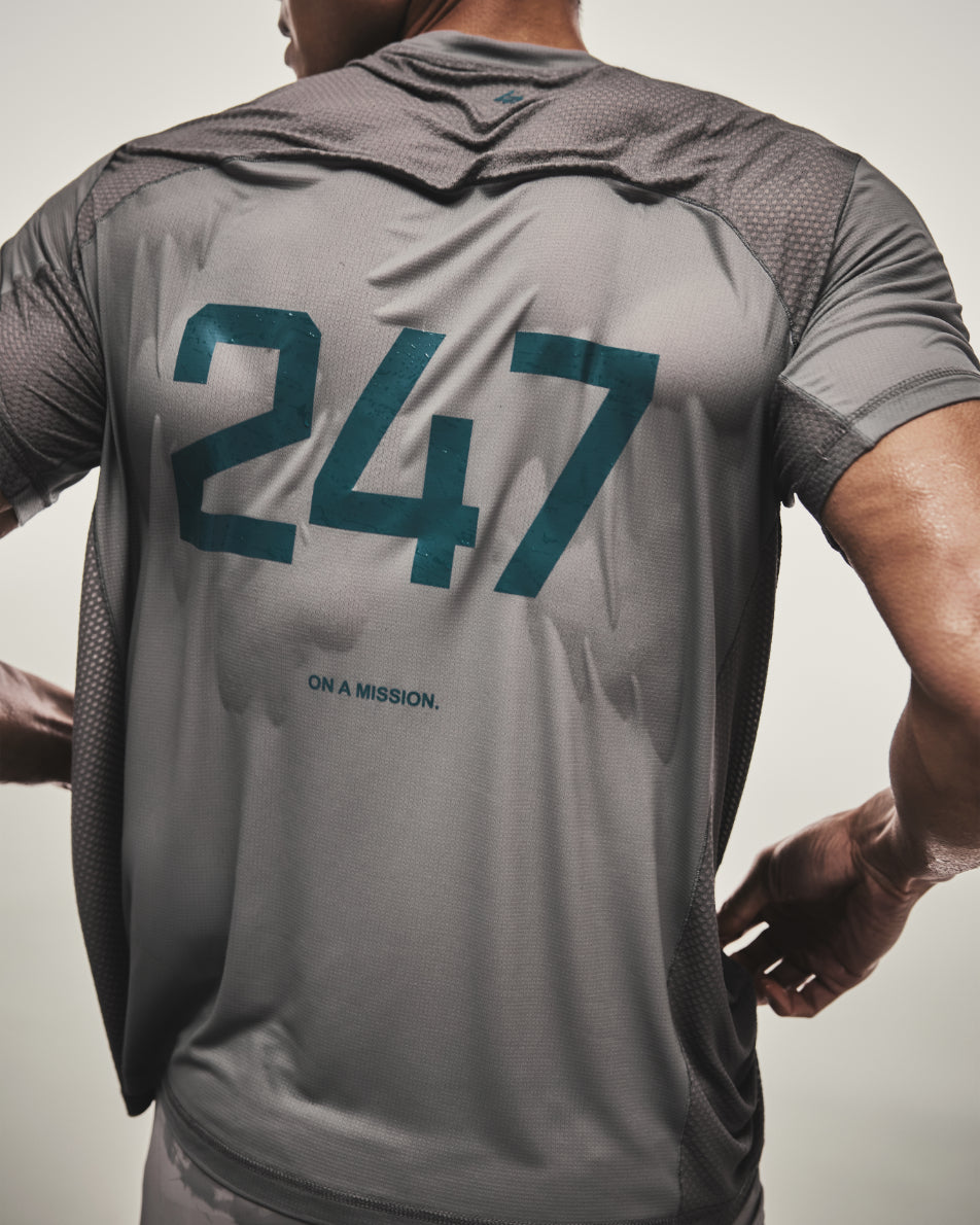 REPRESENT 247 メンズ ハイブリッドTシャツ (S) 新品 REPRESENT 247