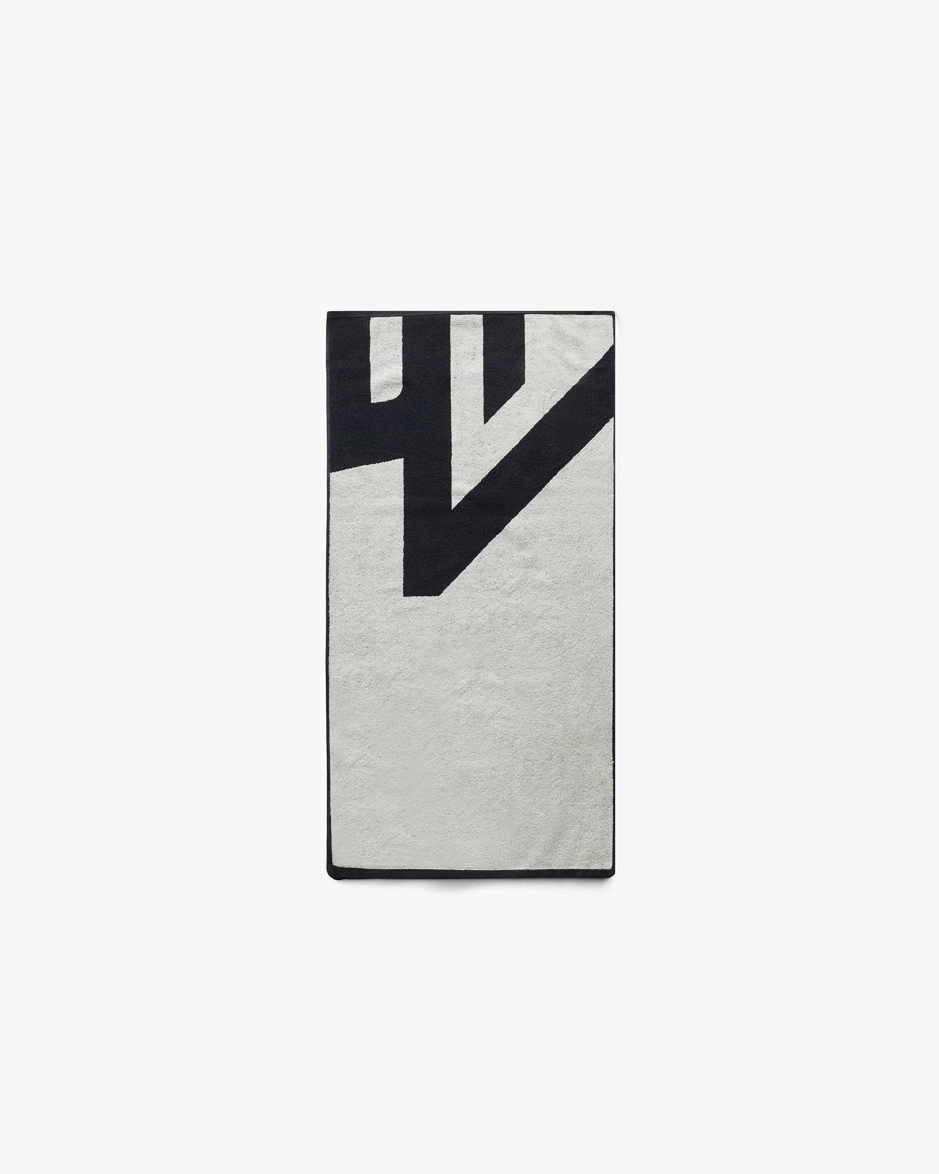 247 DNA Towel - Jet Black