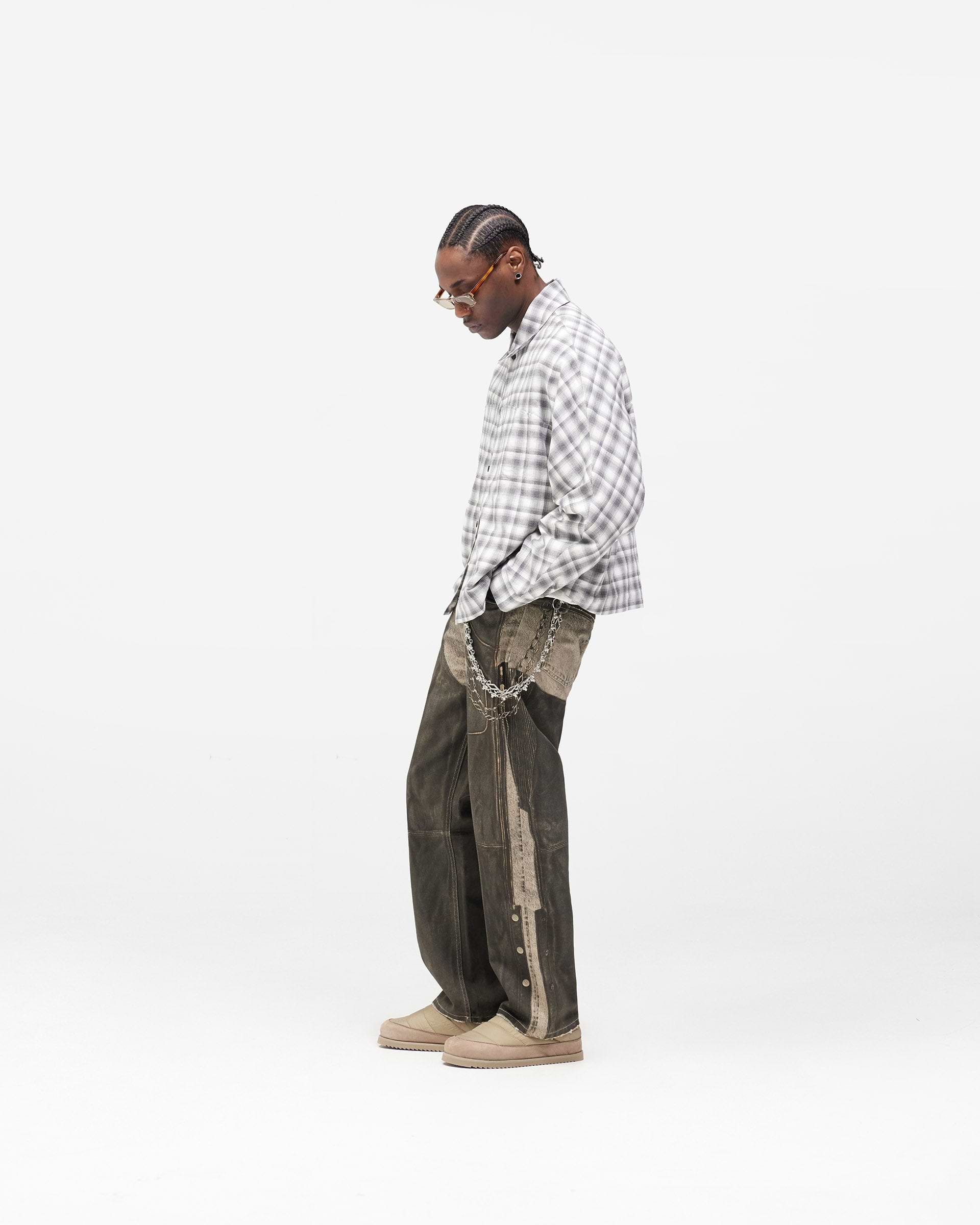 Arch Flannel Shirt - Flat White Jet Black