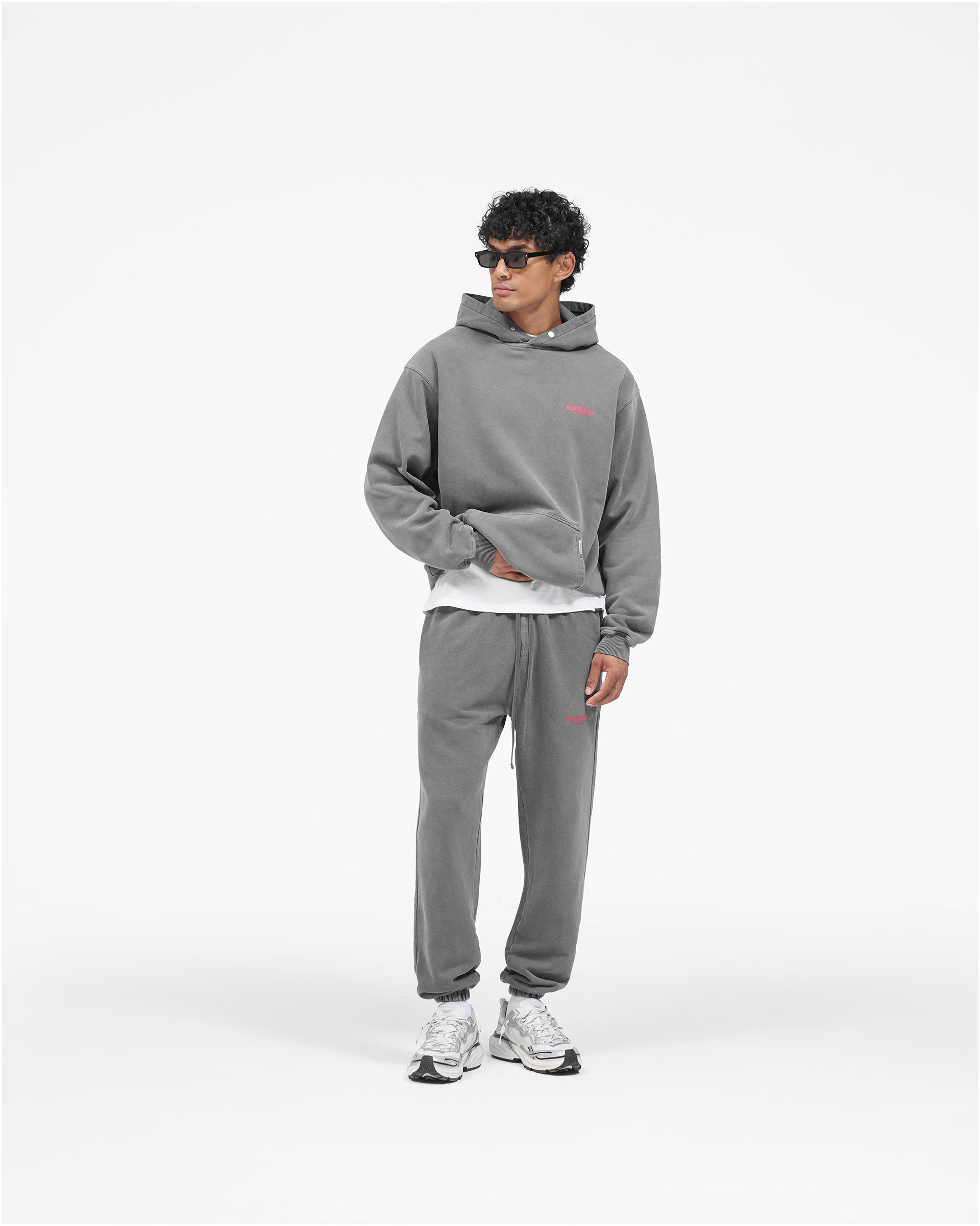 Represent Owners Club Sweatpant - Washed Black