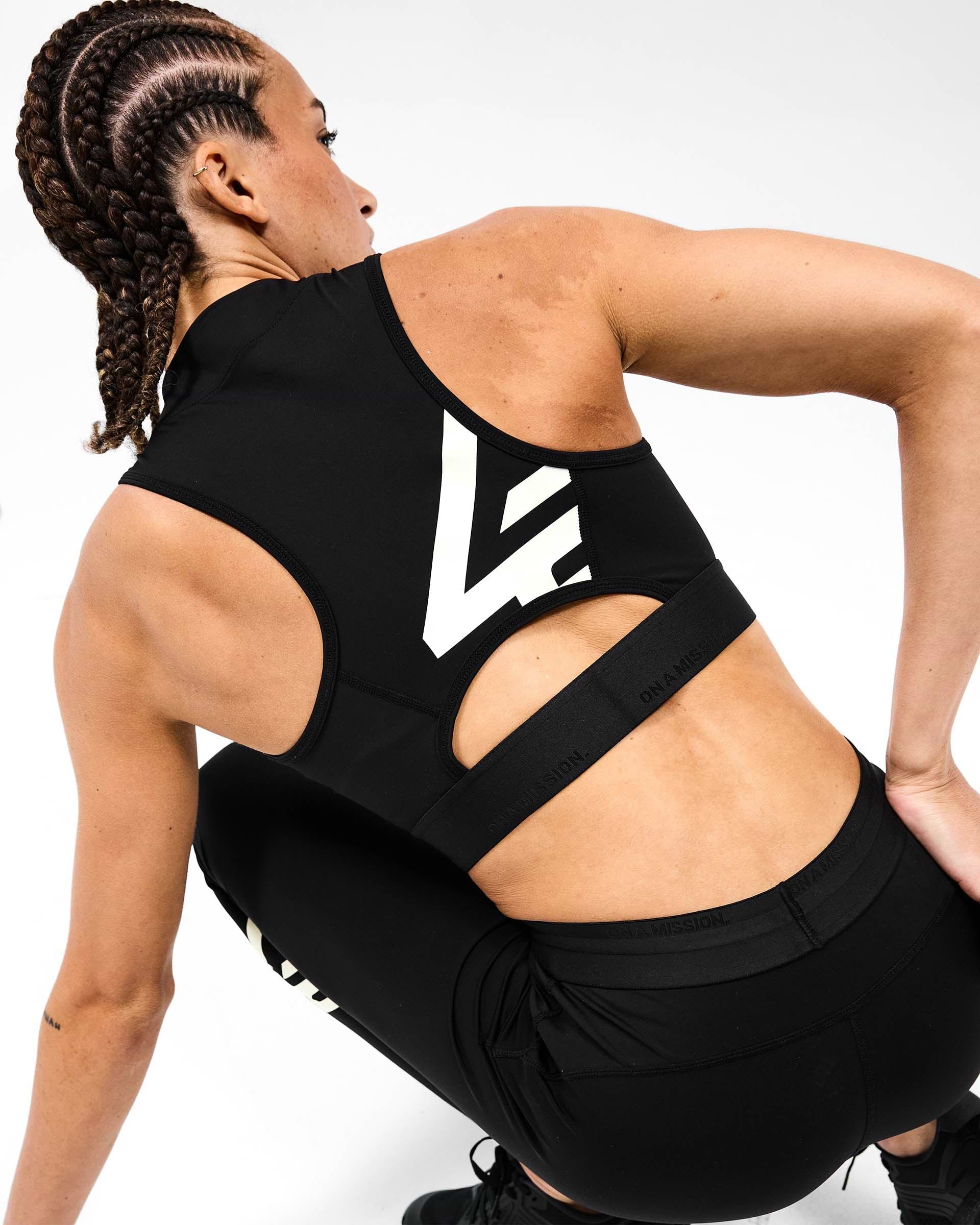 247 Zip Front Performance Crop - Black