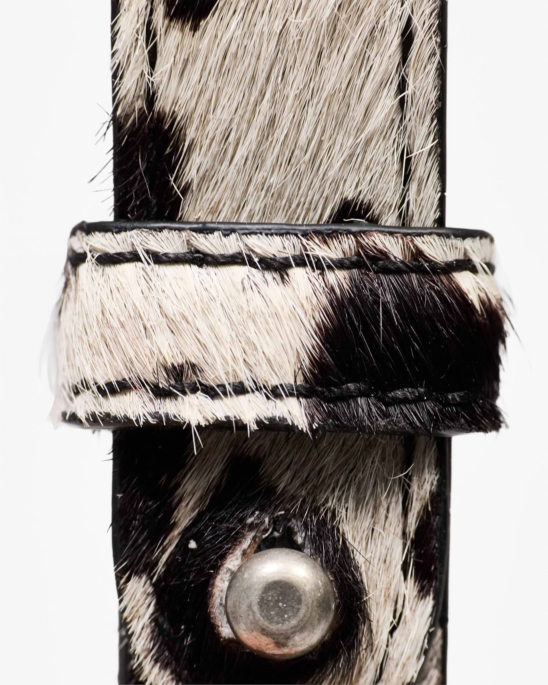 Cowhide Belt Loop - Flat White Jet Black