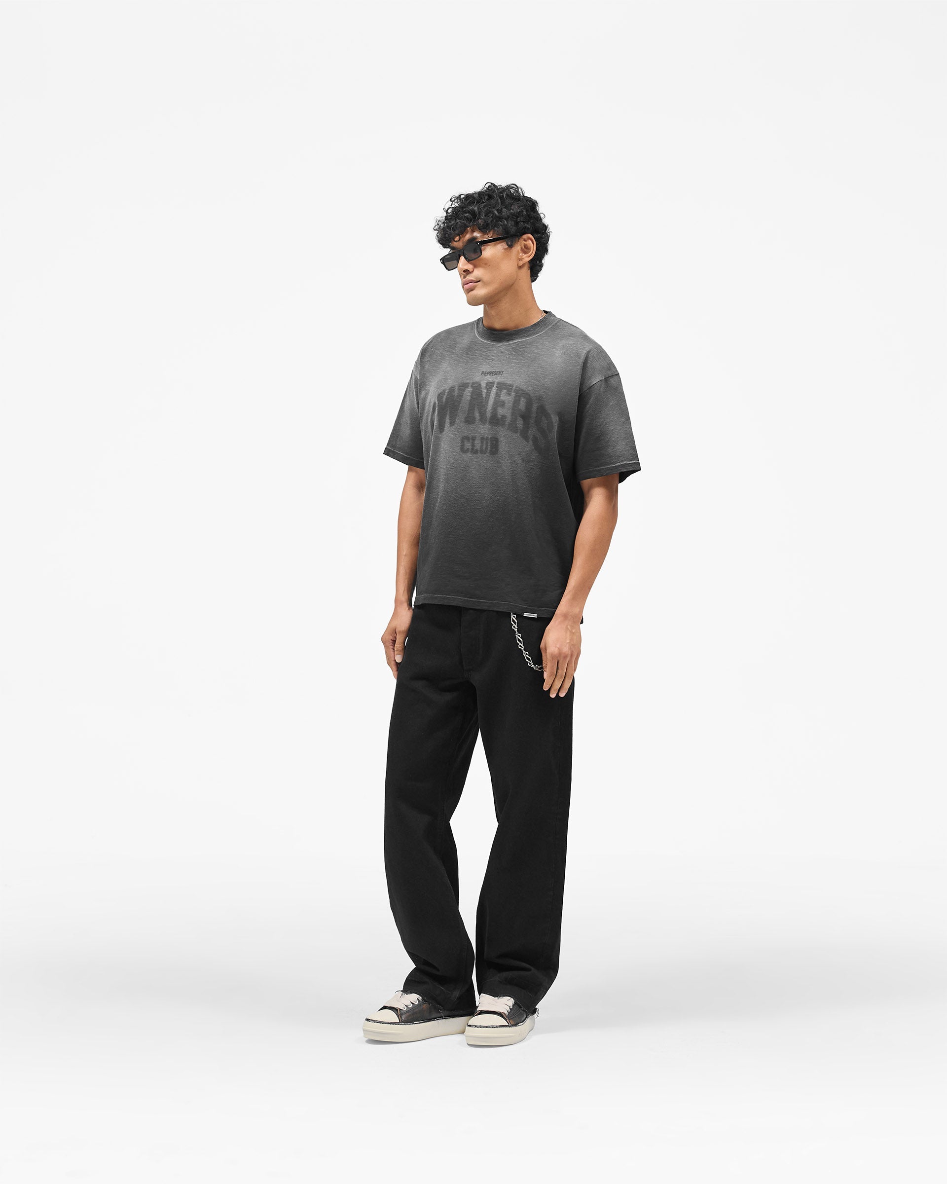 Represent Owners Club T-Shirt - Weathered Black