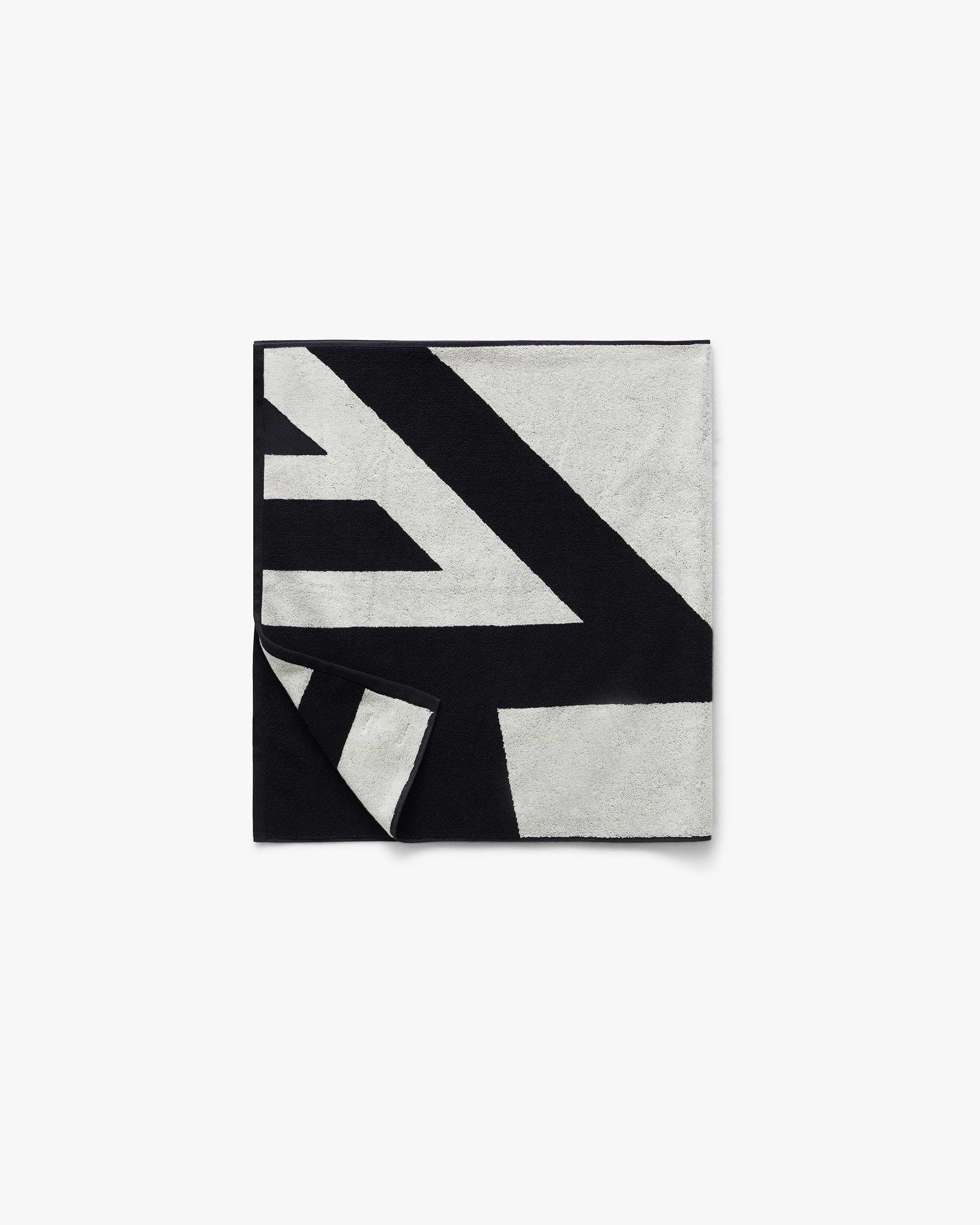247 DNA Towel - Jet Black