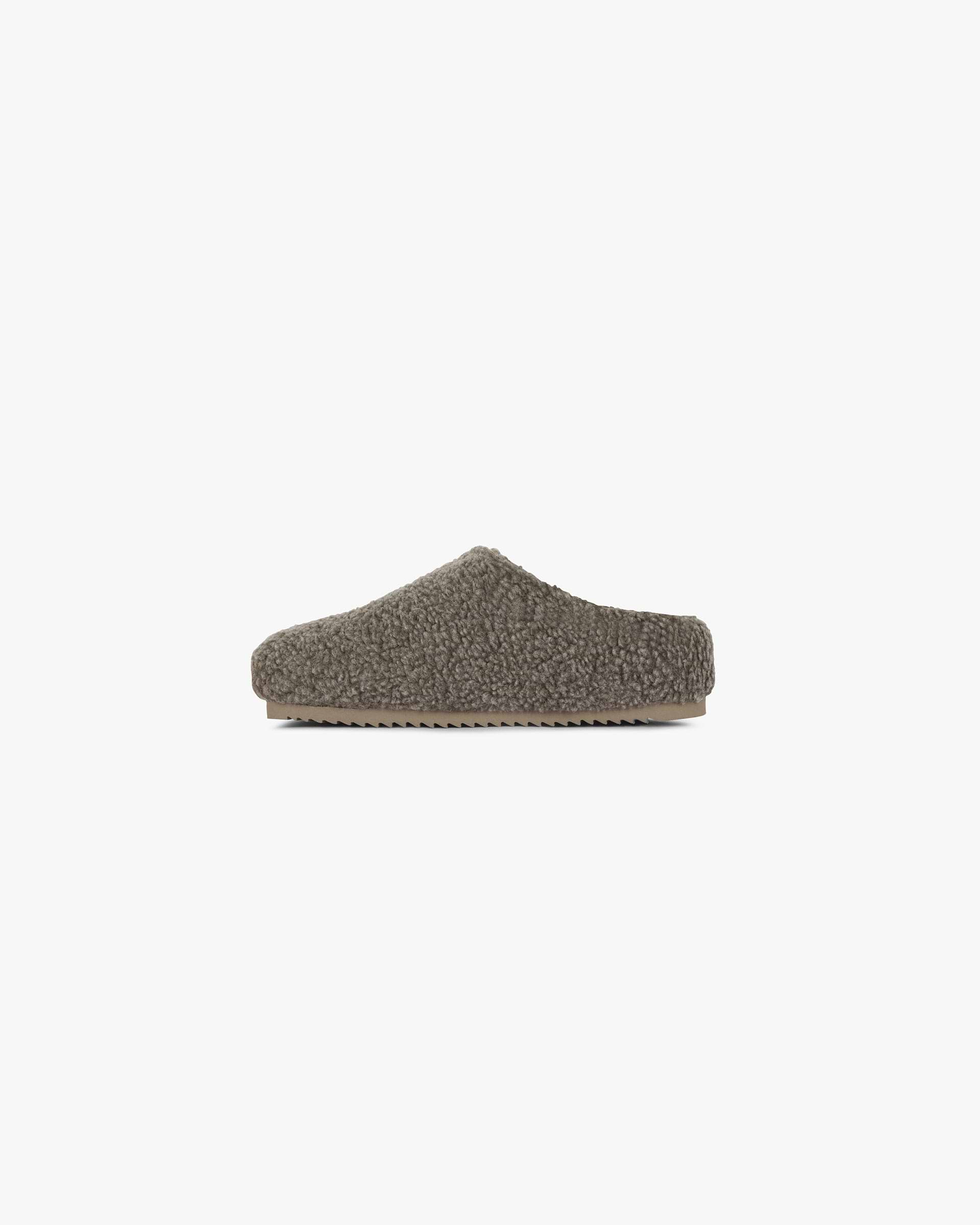 Fluffy Mule - Rock