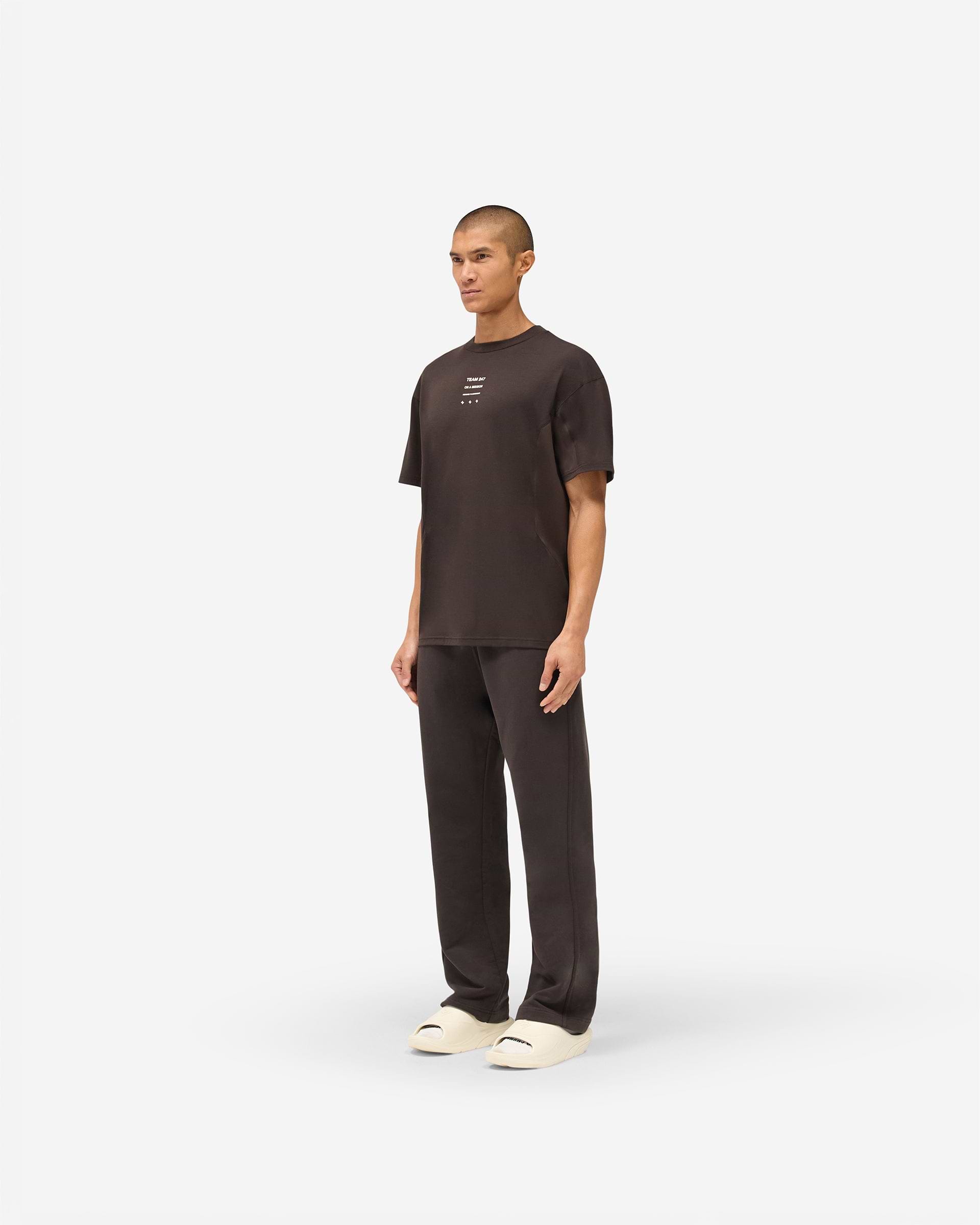 247 Straight Leg Jogger - Chocolate