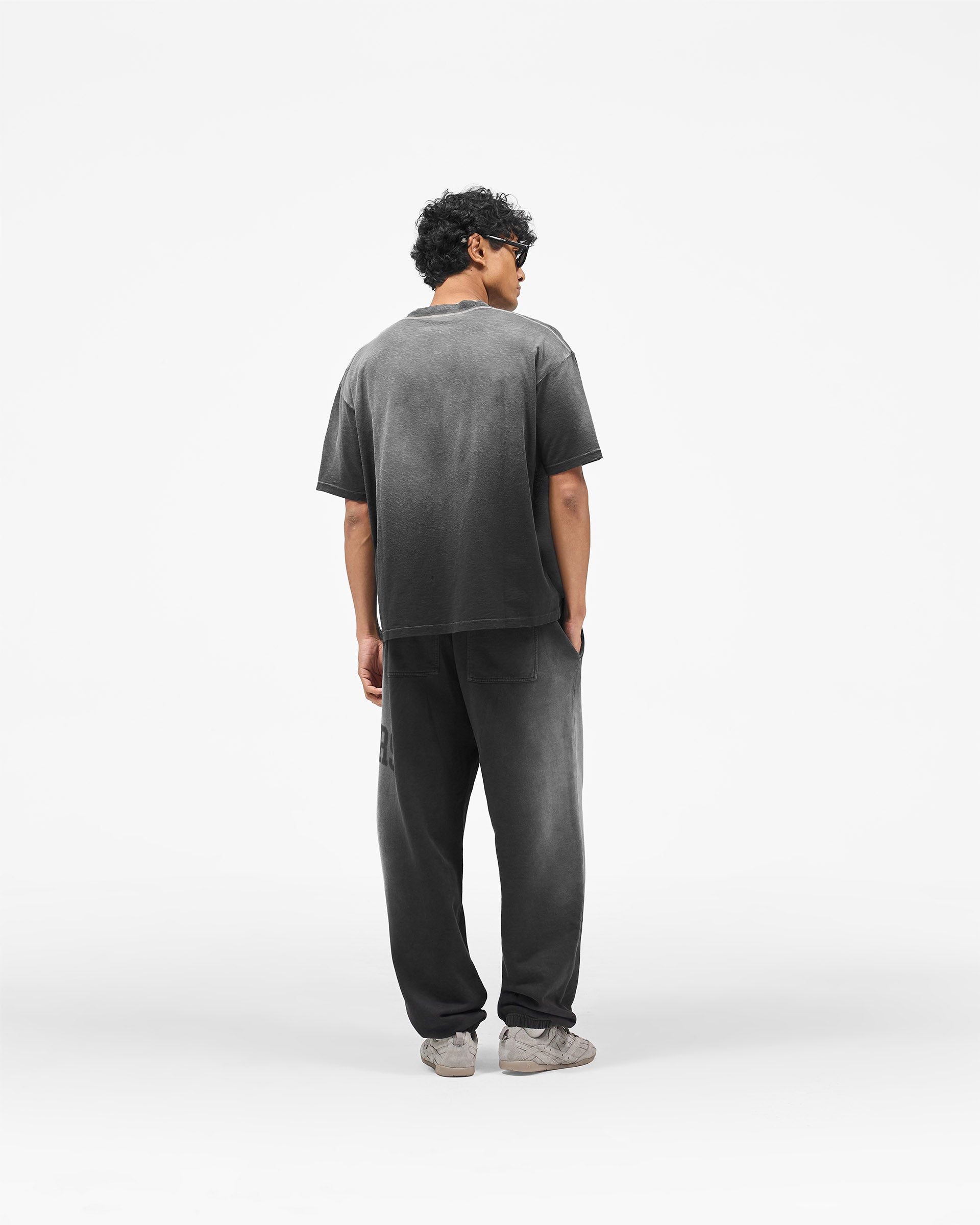 Represent Owners Club T-Shirt - Weathered Black