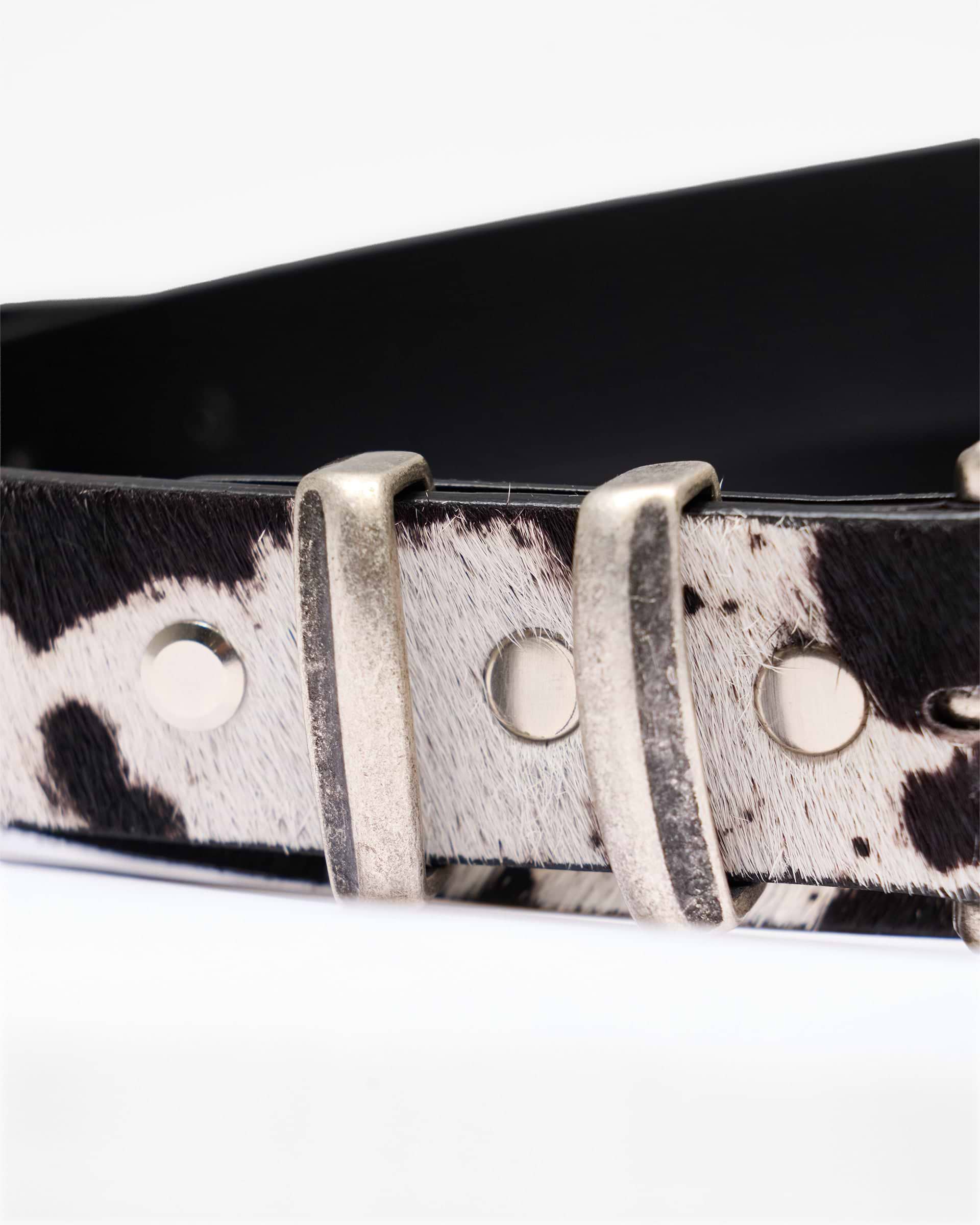 Cowhide Rodeo Belt - Flat White Jet Black