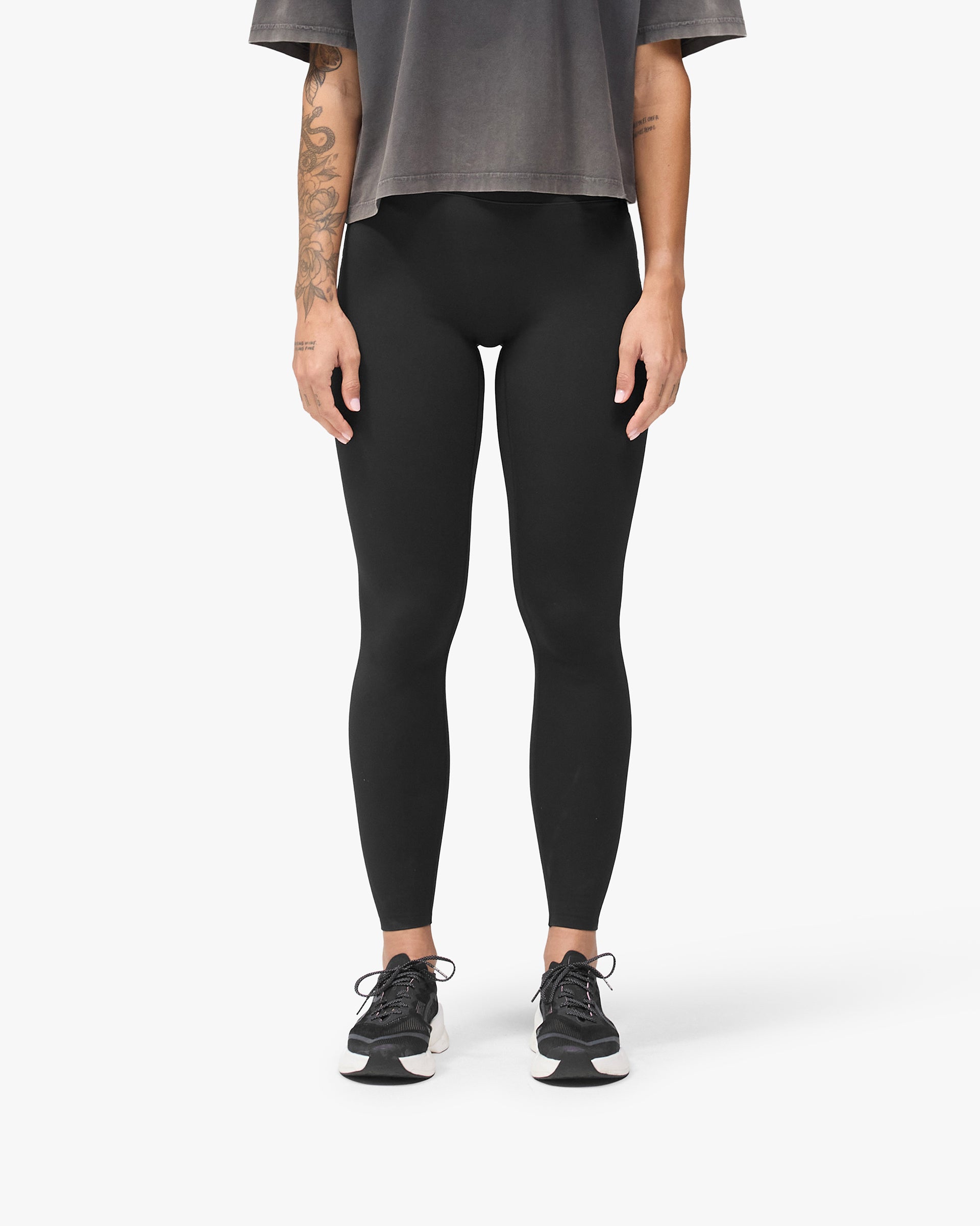 247 On A Mission Legging - Jet Black