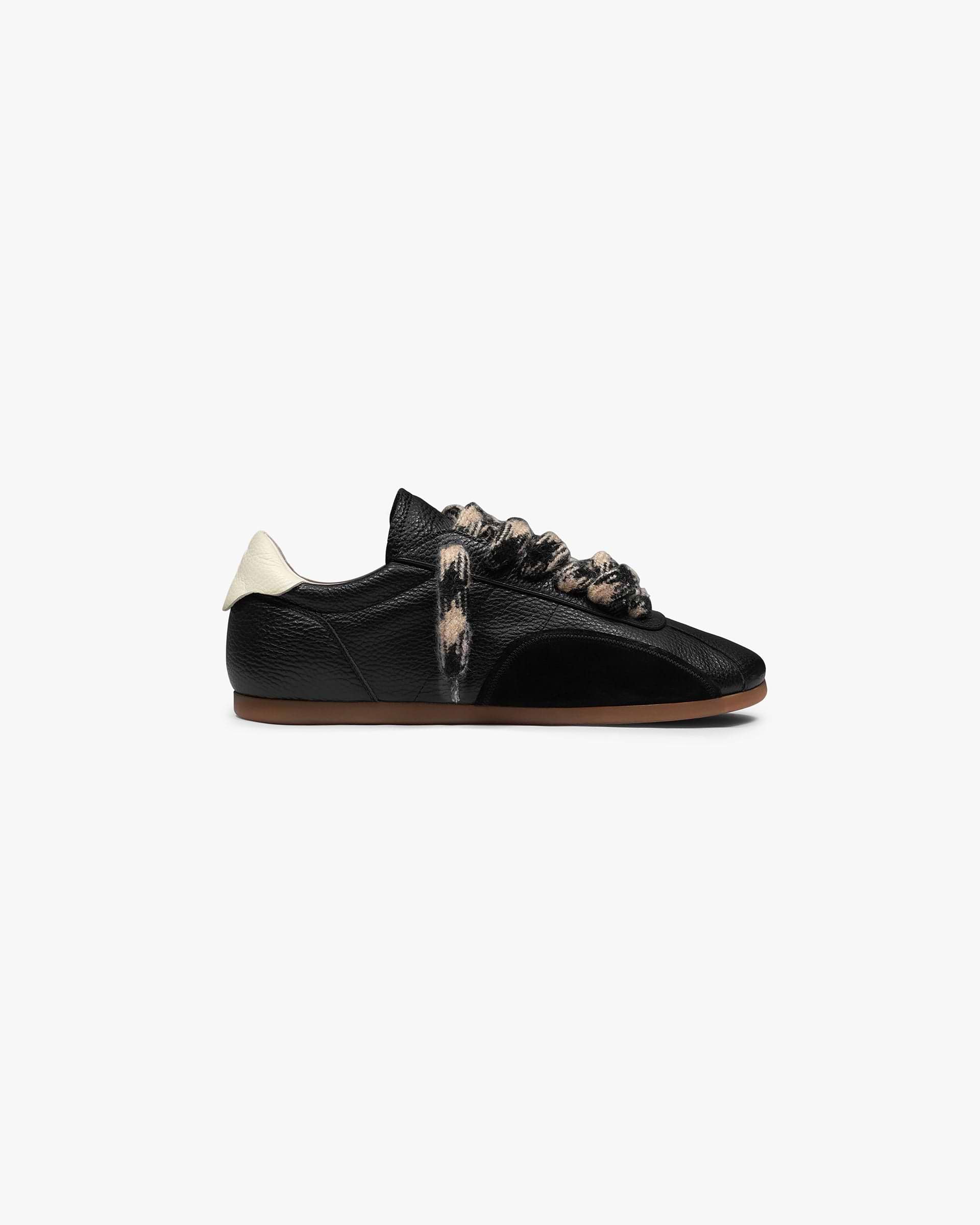 Low-Pro Leather - Jet Black