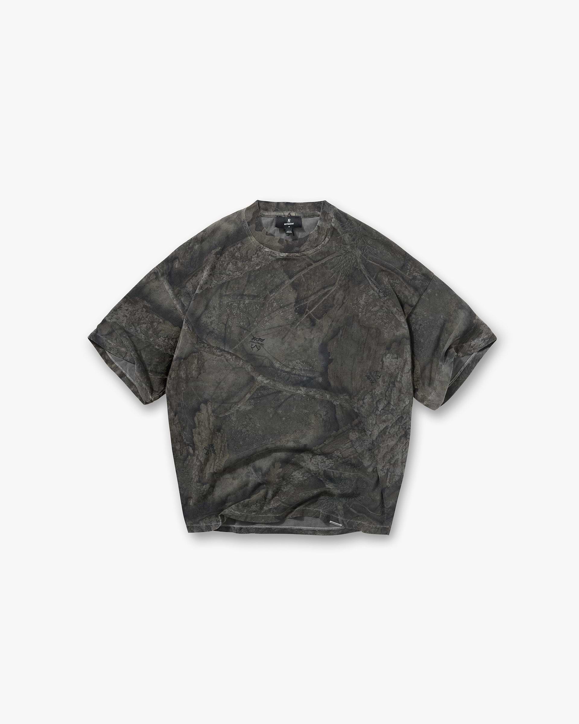 Initial_Overdye_Realtree__Oversized_T-Shirt_-_Overdyed_Black_01.jpg