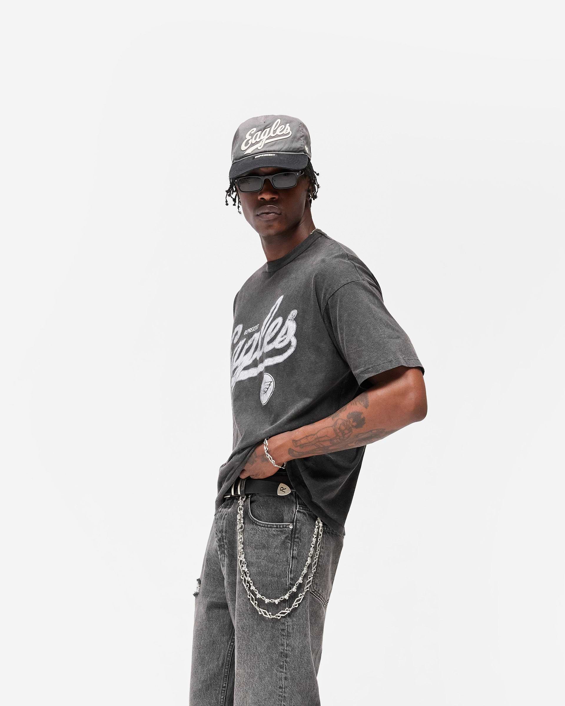 Eagles_T-Shirt_-_Vintage_Grey_04.jpg
