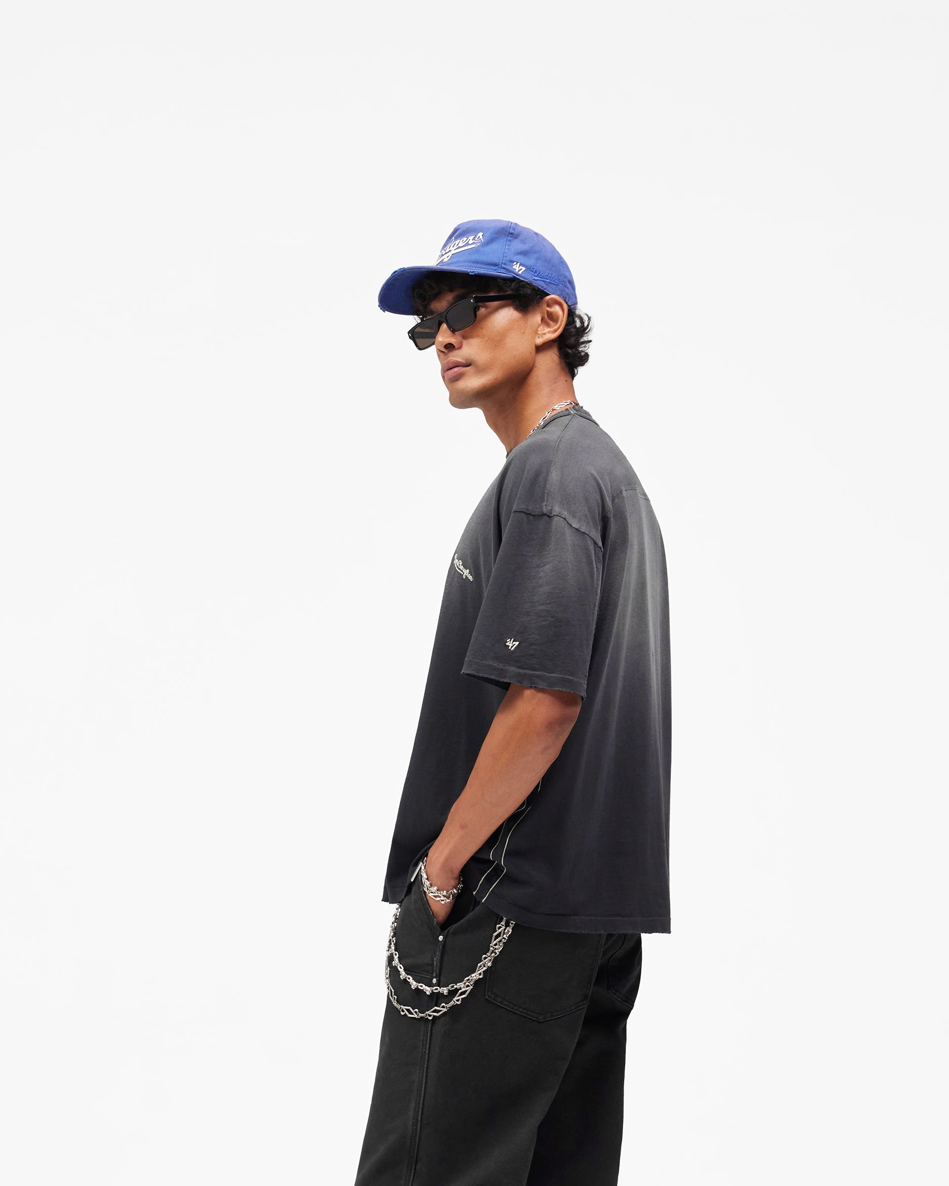 Dodgers_T-Shirt_-_Stained_Black_04.jpg