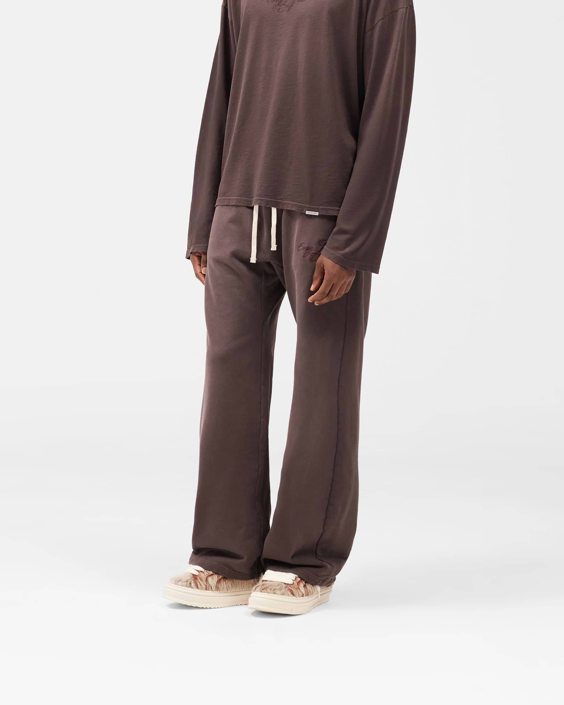 EngLAnd_Sweatpant_-_Washed_Brown_04.jpg