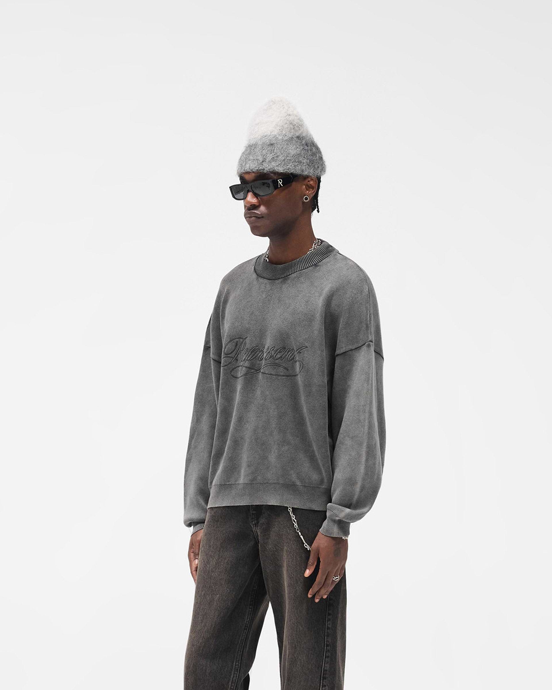 Stamped_Sweater_-_Vintage_Grey_02.jpg