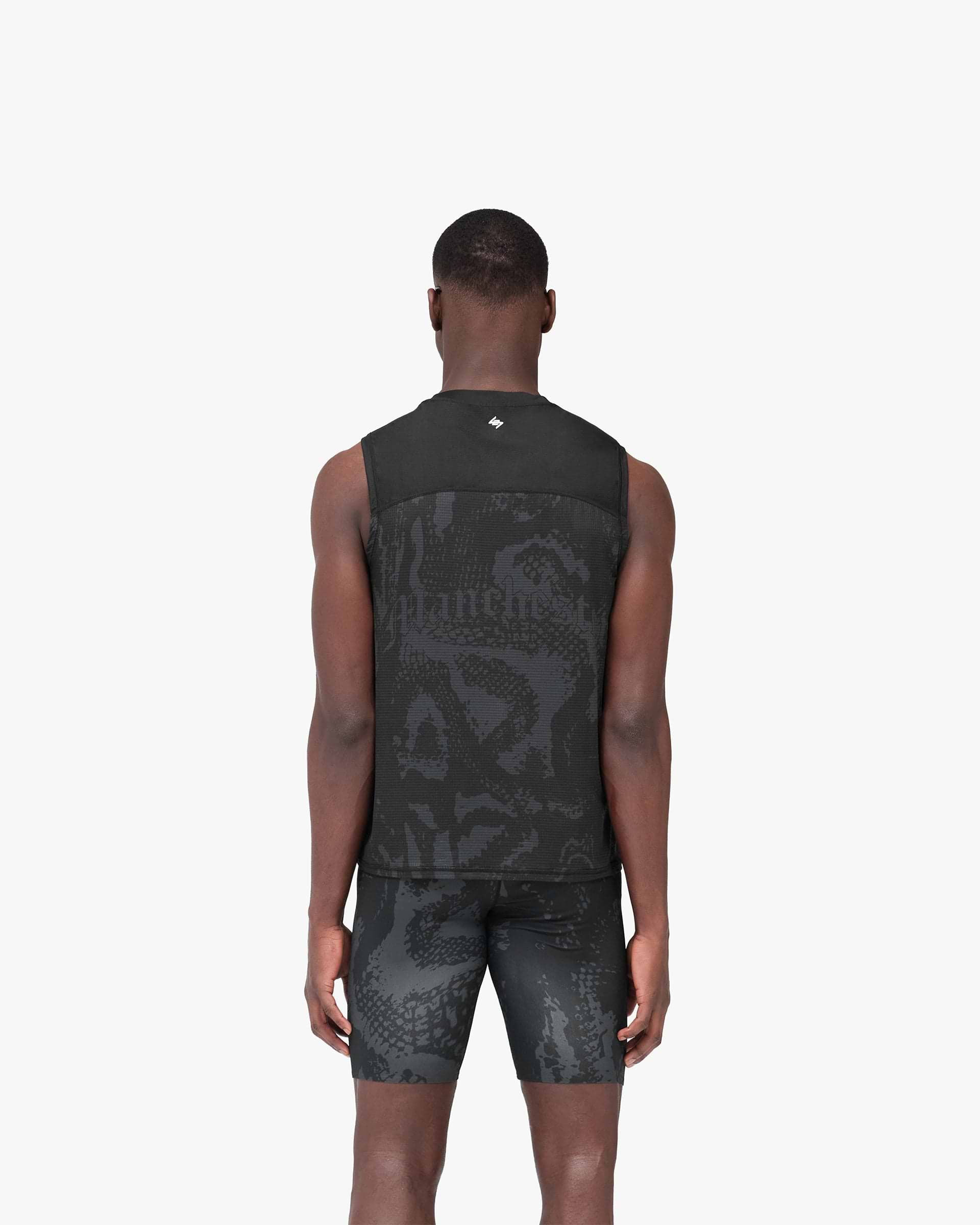 247_Manchester_Tank_-_Black_05.jpg