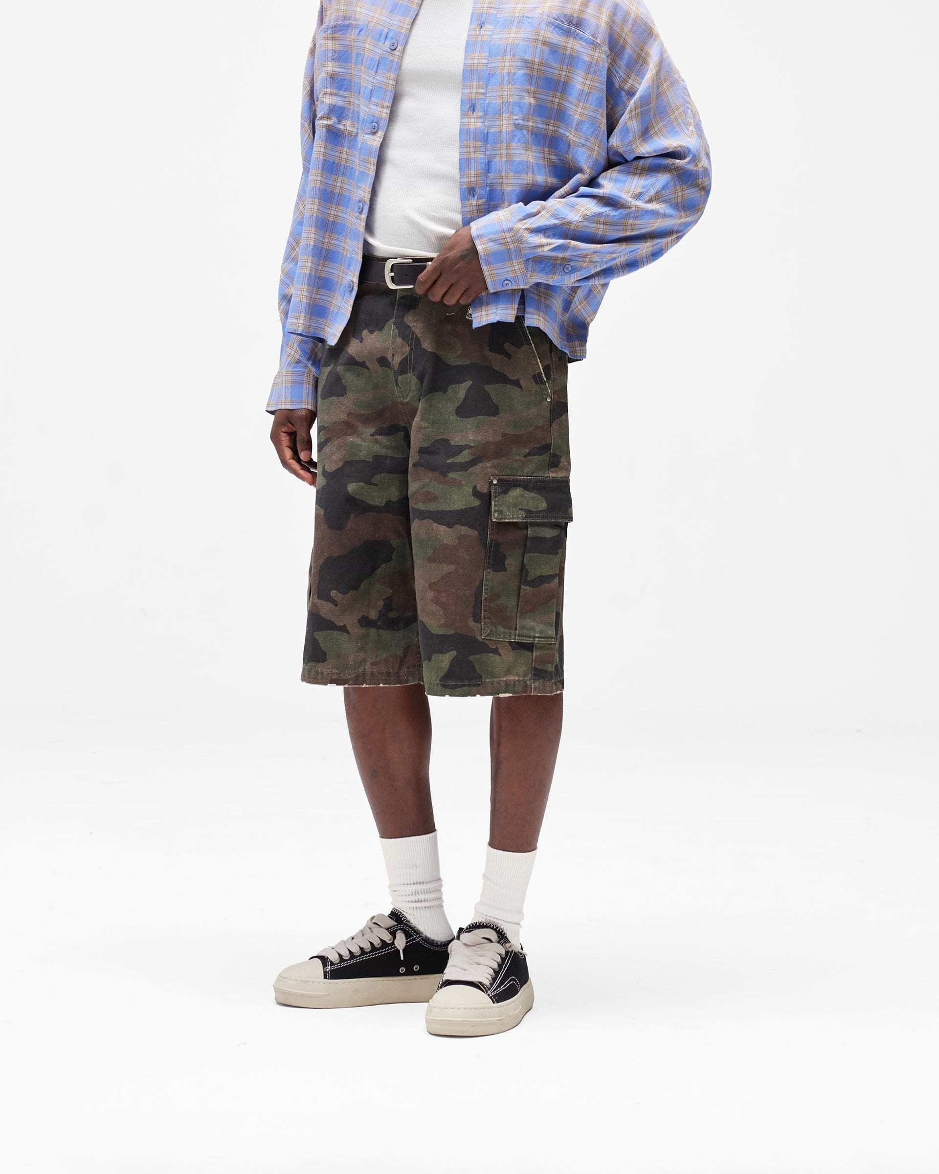 Camo_Cargo_Short_-_Camo_04.jpg