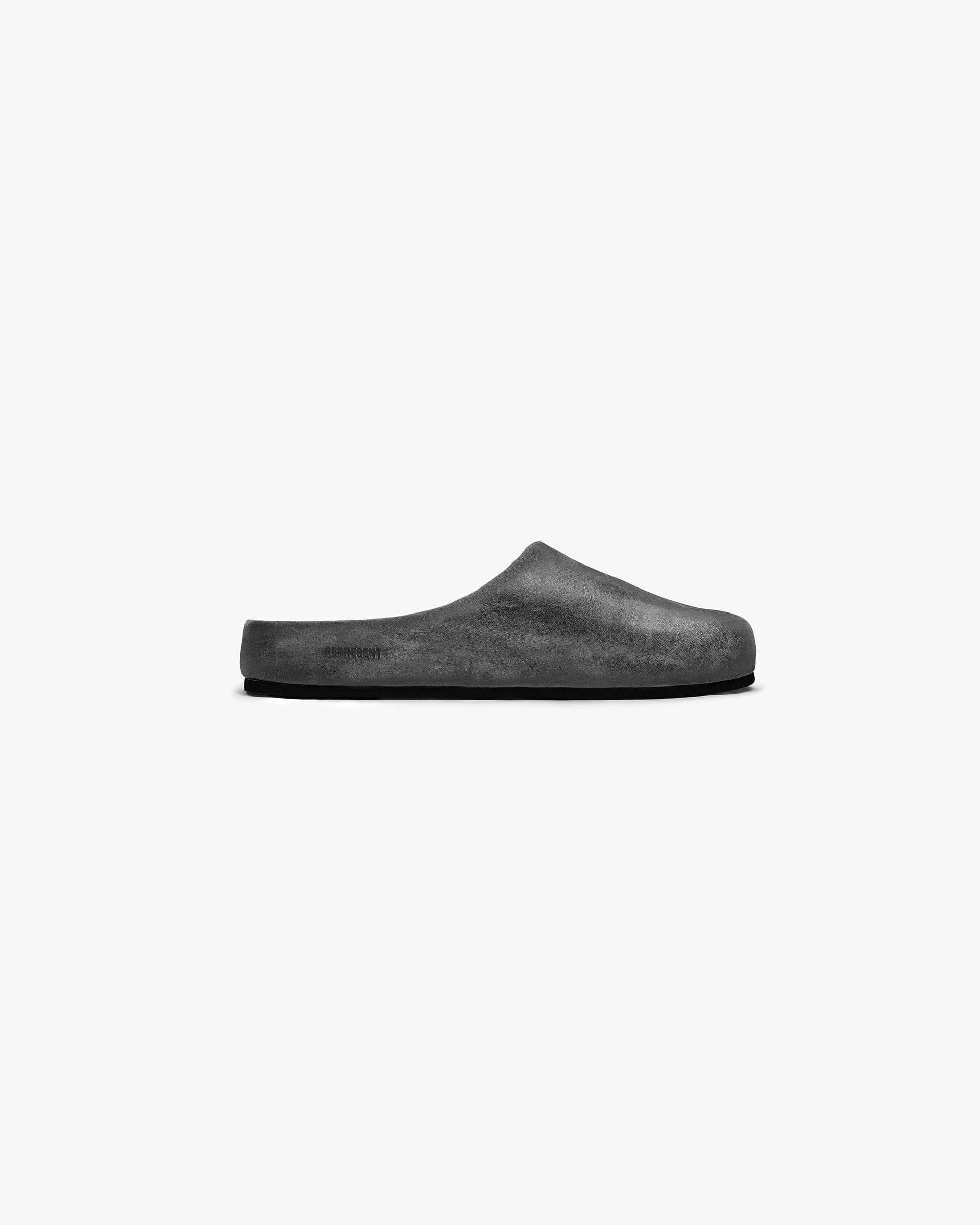 Distressed_Mule_-_Off_Black_01.jpg