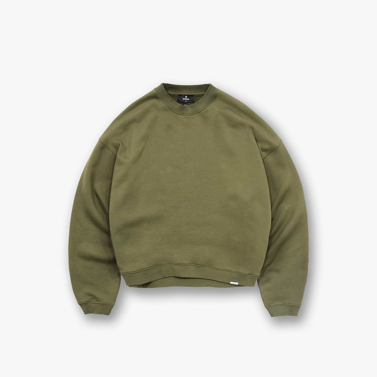 Initial Boxy Sweater - Army Green