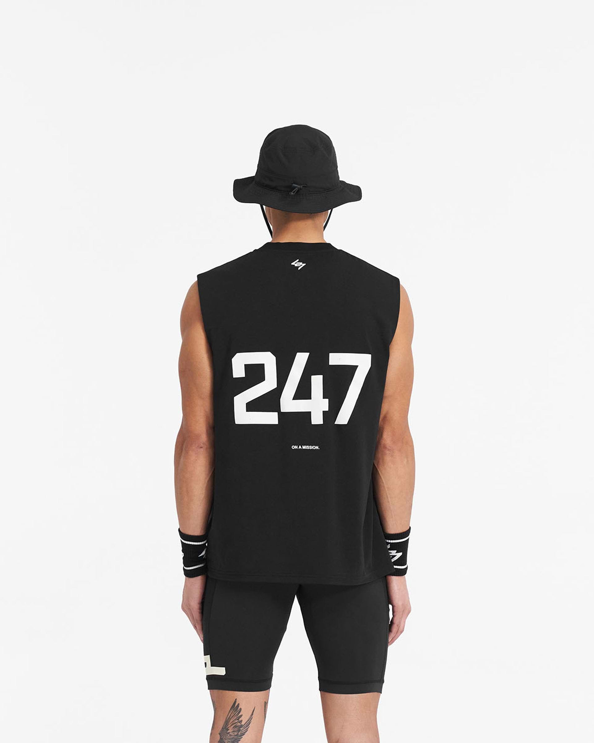 247_Oversized_Tank_-_Jet_Black_04.jpg