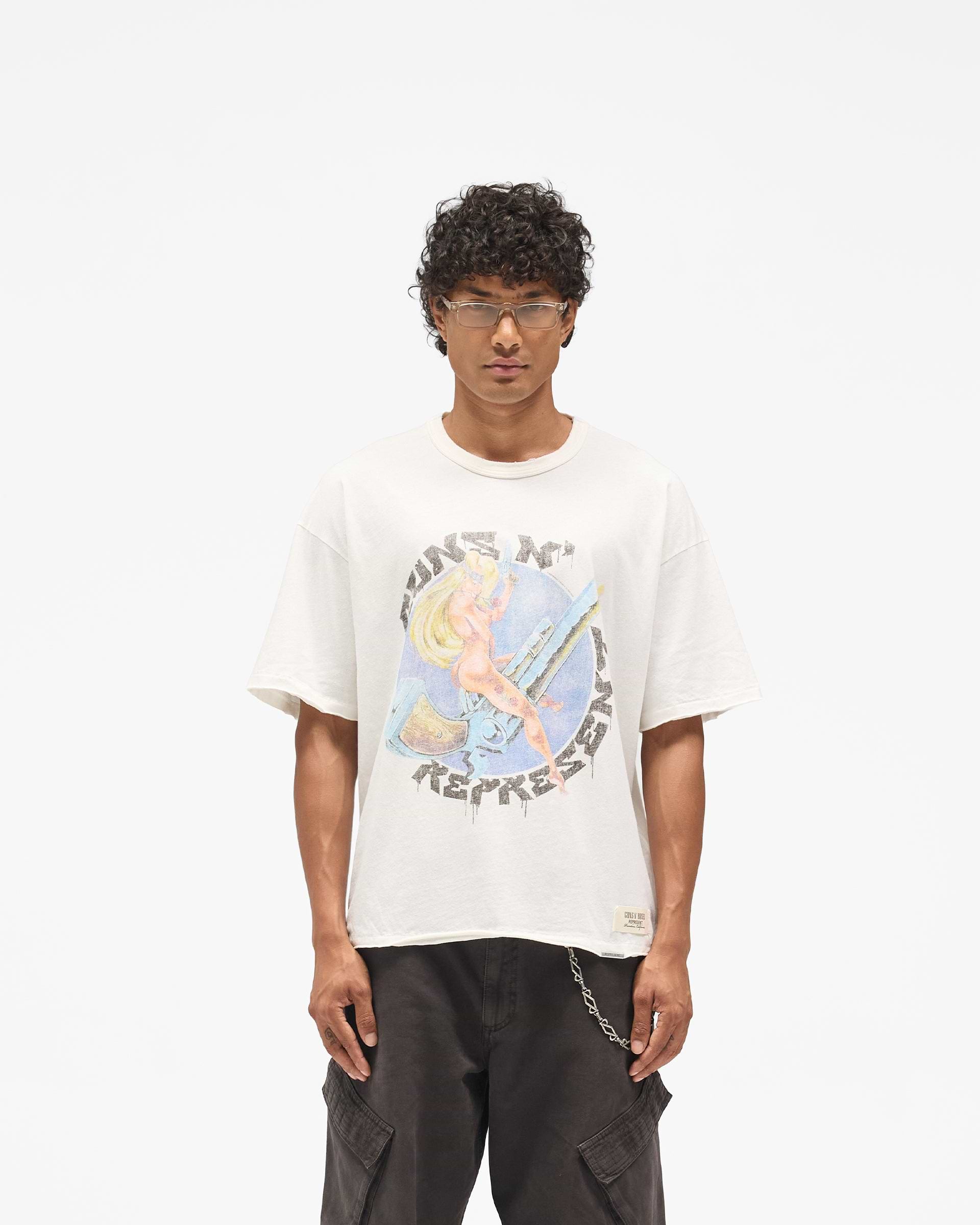 Represent_X_Guns_N__Roses_Revolver_T-Shirt_-_Flat_White_03.jpg