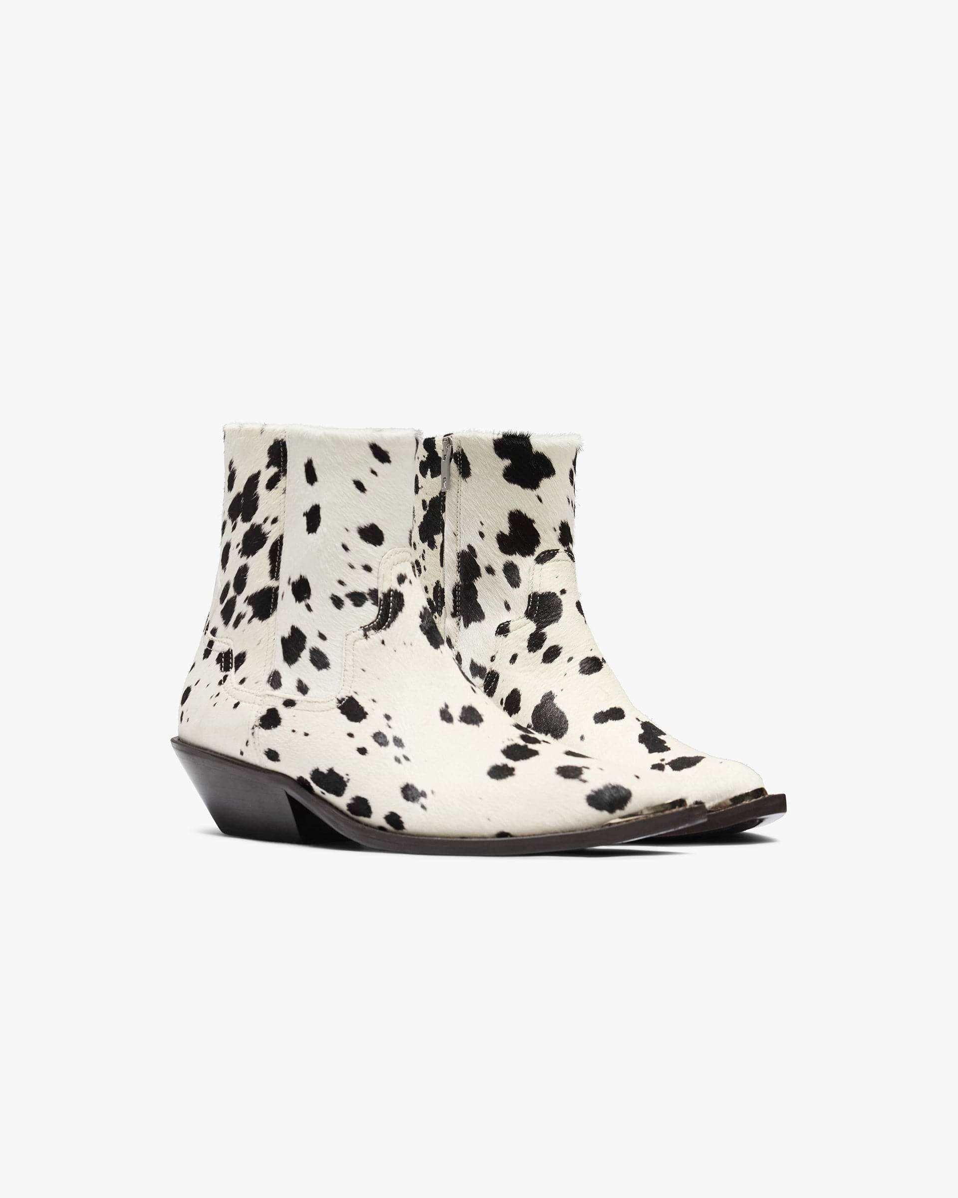 Michael_Zip_Boot_Cowhide_-_Beige_02.jpg