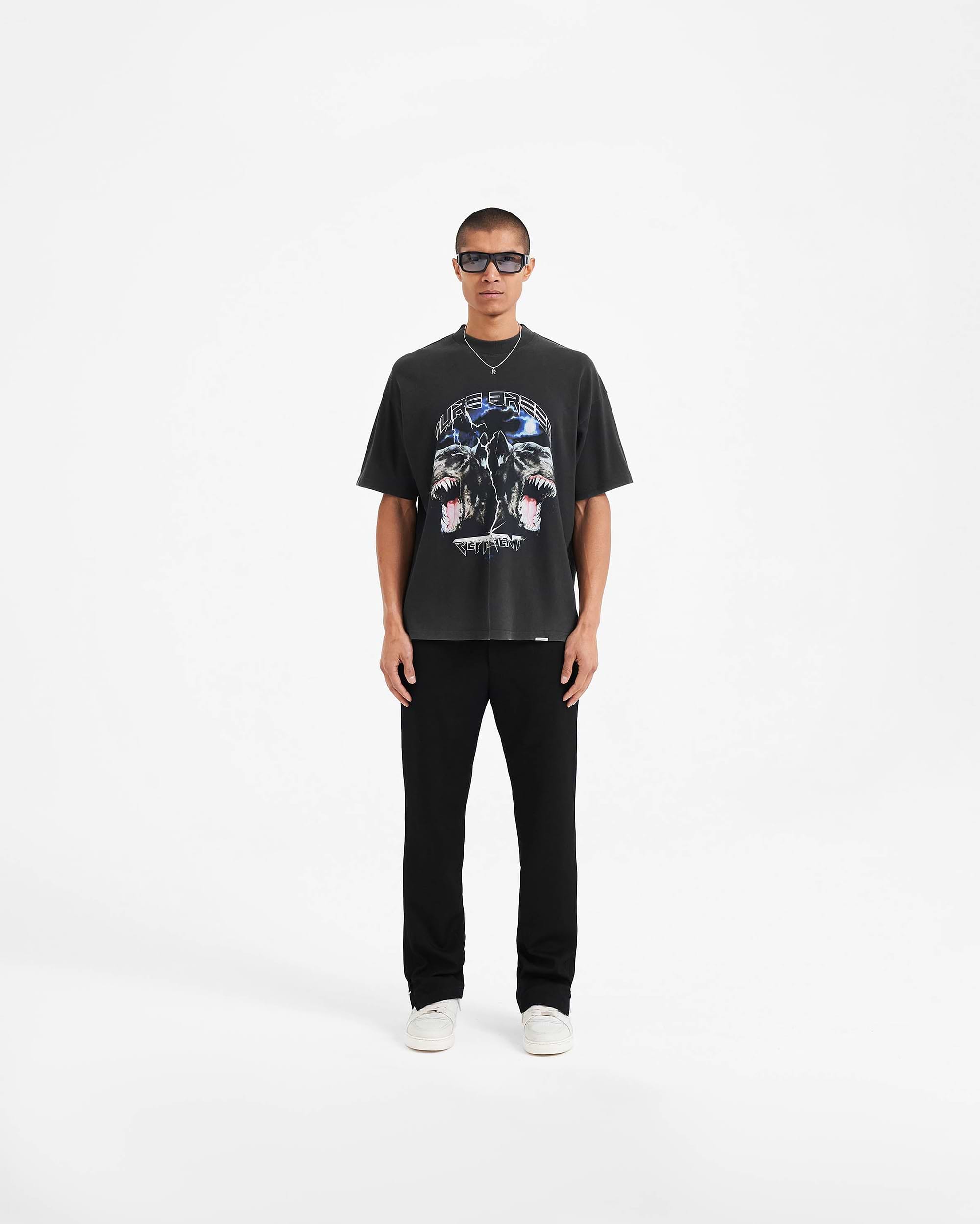 Pure Breed T-shirt | Vintage Black | Represent Clo