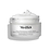 Otevřený matný skleněný kelímek krému Medik8 Total Moisture Daily Facial Cream s výraznou špičkou bílého krému na povrchu na čistém bílém pozadí. 