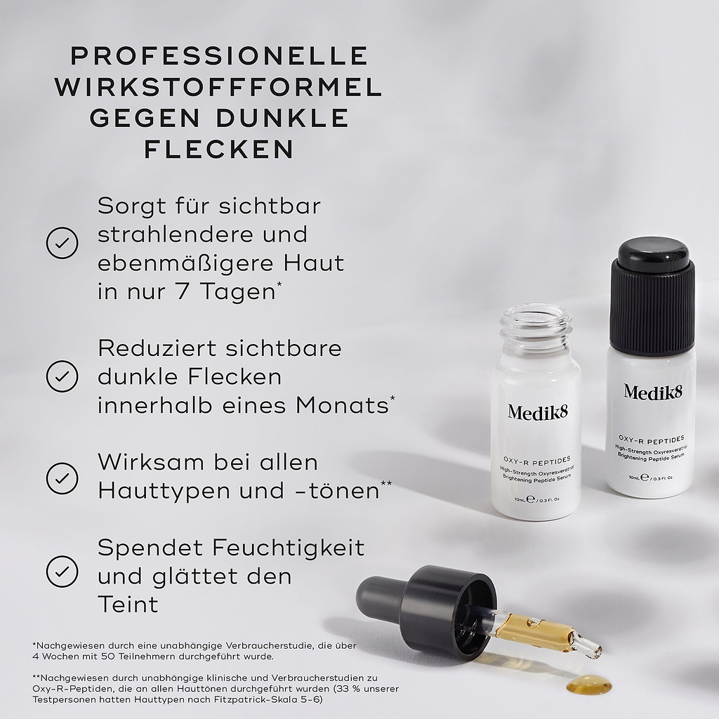 Zwei kleine weiße Flaschen des Oxy-R Peptides werden zusammen mit Tropfen gelben Serums gezeigt. Der Text hebt die PROFESSIONELLE WIRKSTÄRKE GEGEN DUNKLE FLECKEN hervor. Er sorgt für sichtbar hellere und gleichmäßigere Haut in nur 7 Tagen, verblasst sichtbare dunkle Flecken in 1 Monat, ist wirksam bei allen Hauttypen und -tönen und spendet Feuchtigkeit sowie glättet den Teint.