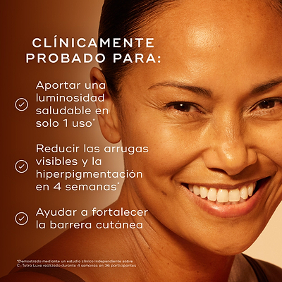 El texto indica: «CLÍNICAMENTE PROBADO PARA:» seguido de tres afirmaciones con marcas de verificación: «Dar a la piel un aspecto saludable y luminoso tras solo 1 uso*», «Reducir la apariencia de arrugas e hiperpigmentación en 4 semanas*» y «Iluminar visiblemente y proporcionar una nutrición profunda». Una nota al pie especifica que estos resultados fueron demostrados mediante un estudio clínico independiente realizado con C-Tetra Luxe durante 4 semanas en 36 participantes.
